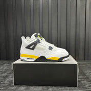 Jordan 4 Retro Rare Air Tour Yellow (2026) - Used - 4752