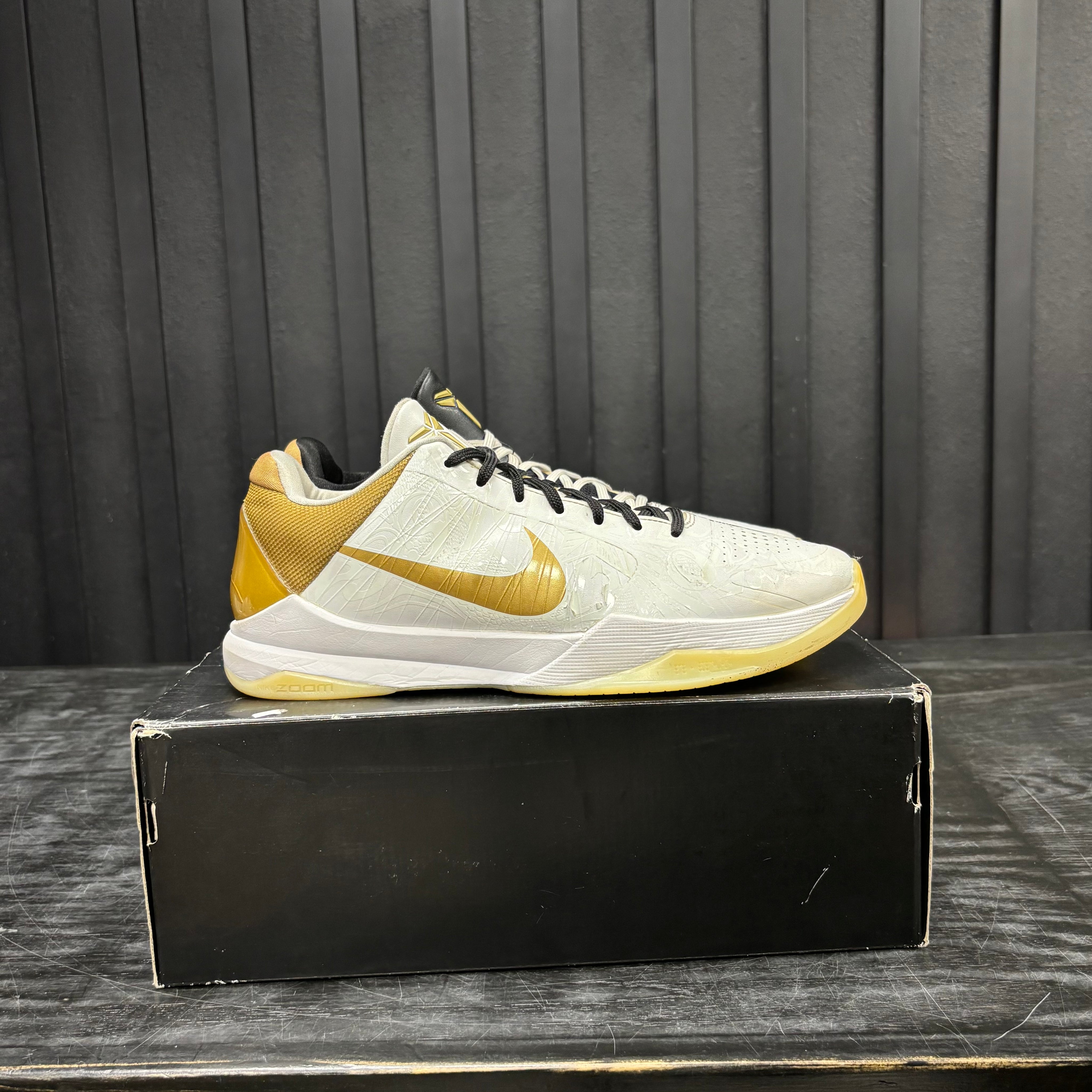 Nike Kobe 5 Protro Big Stage/Parade - Used - 4763