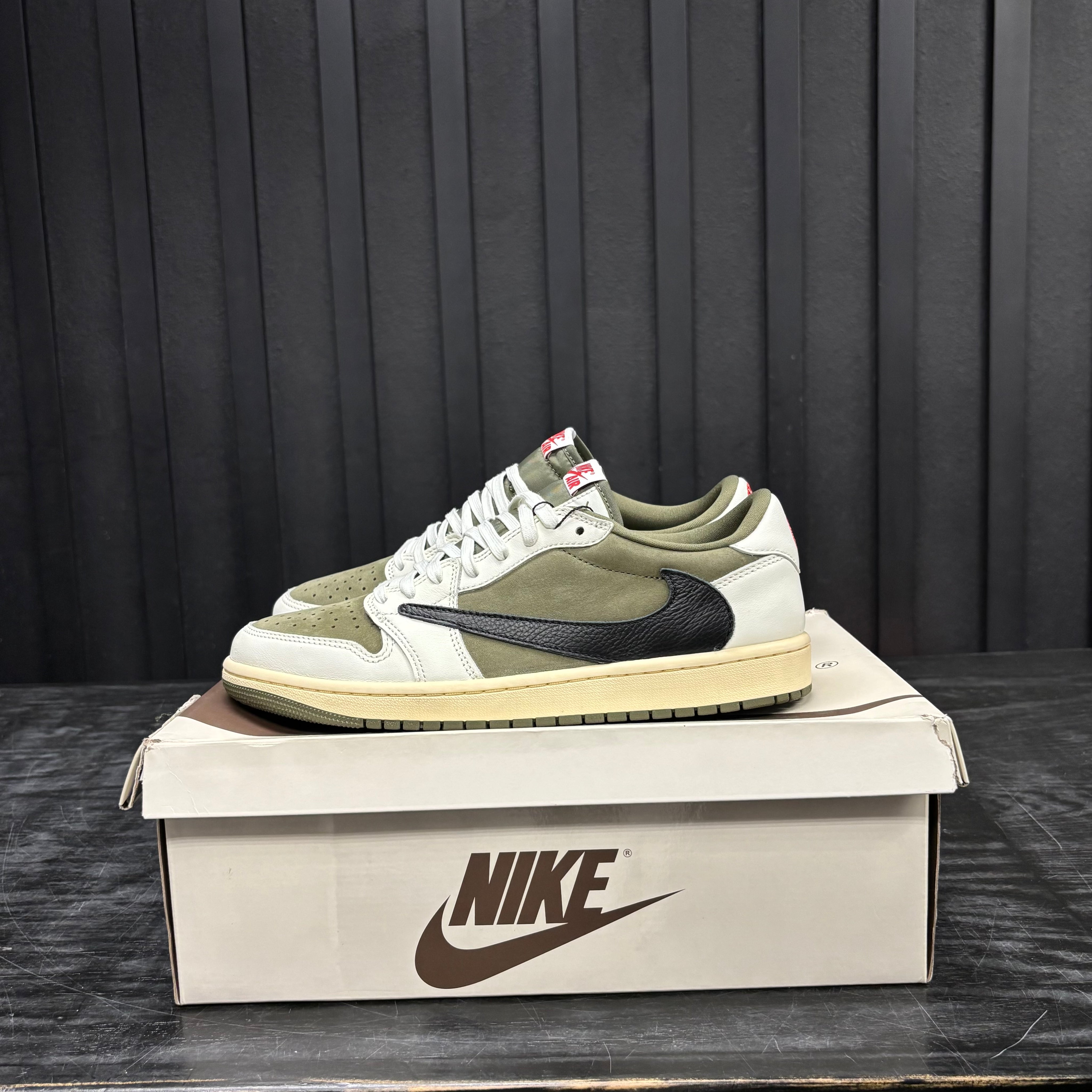 Jordan 1 Retro Low OG SP Travis Scott Medium Olive - Used - 4760