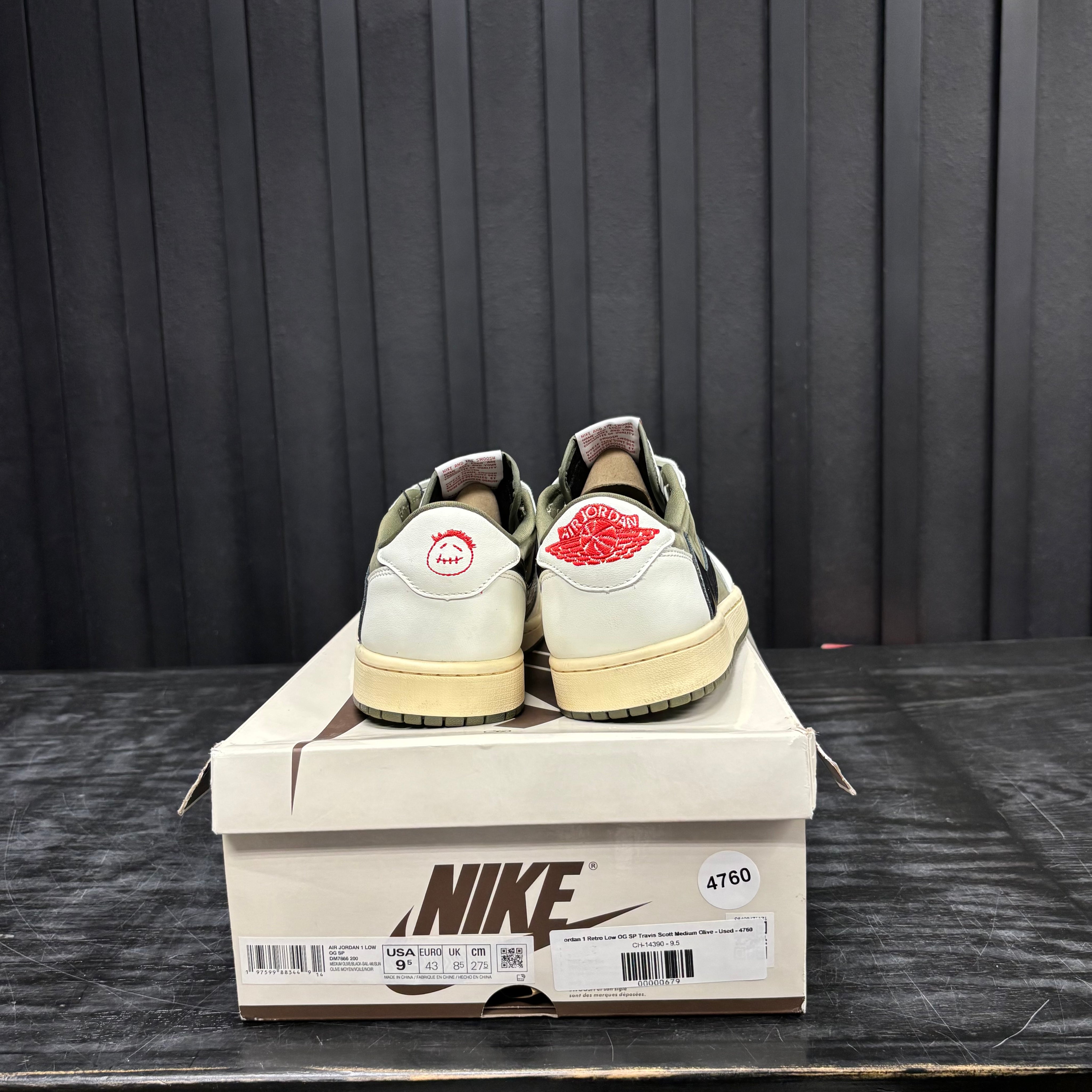 Jordan 1 Retro Low OG SP Travis Scott Medium Olive - Used - 4760