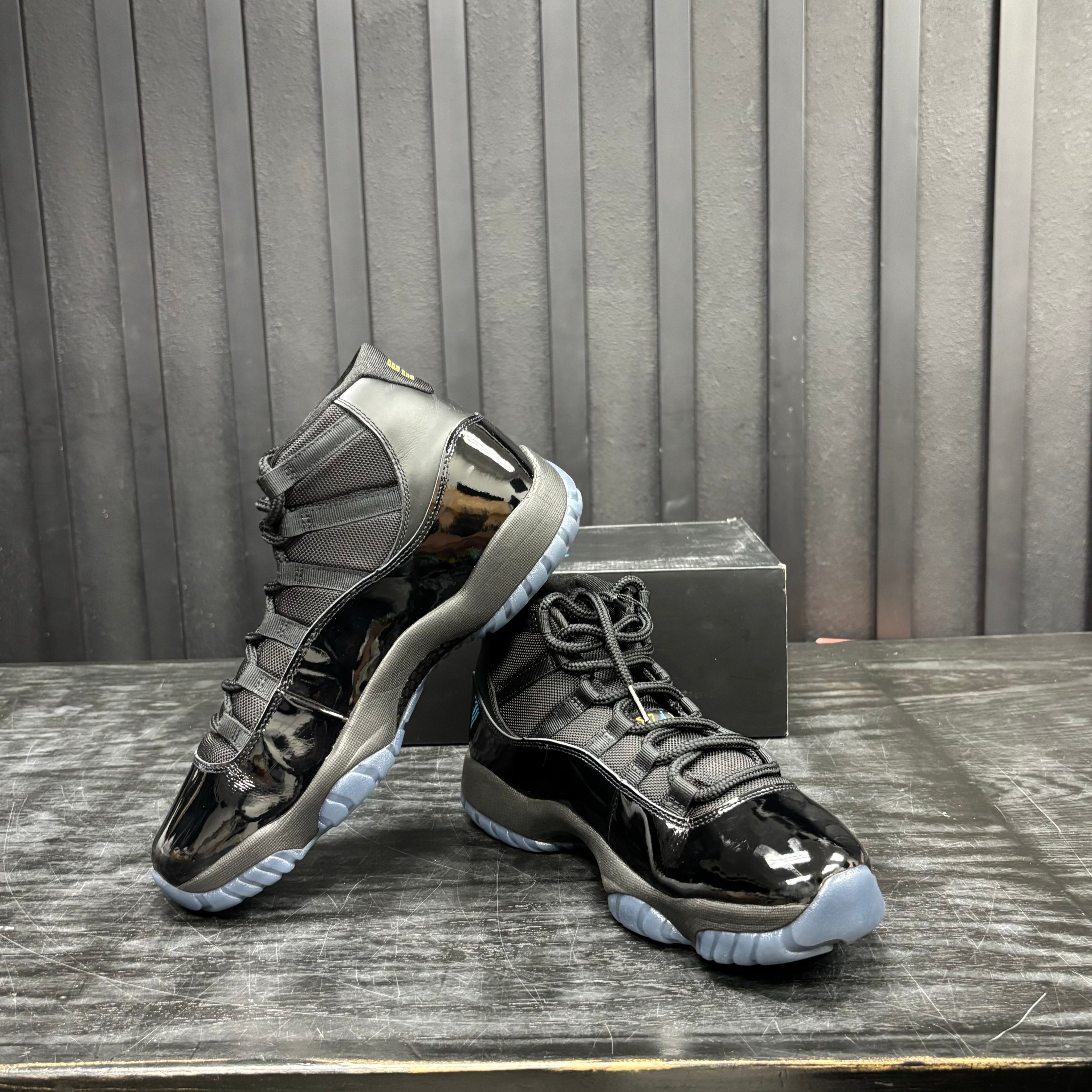 Jordan 11 Retro Gamma Blue (2025) - Used - 4756