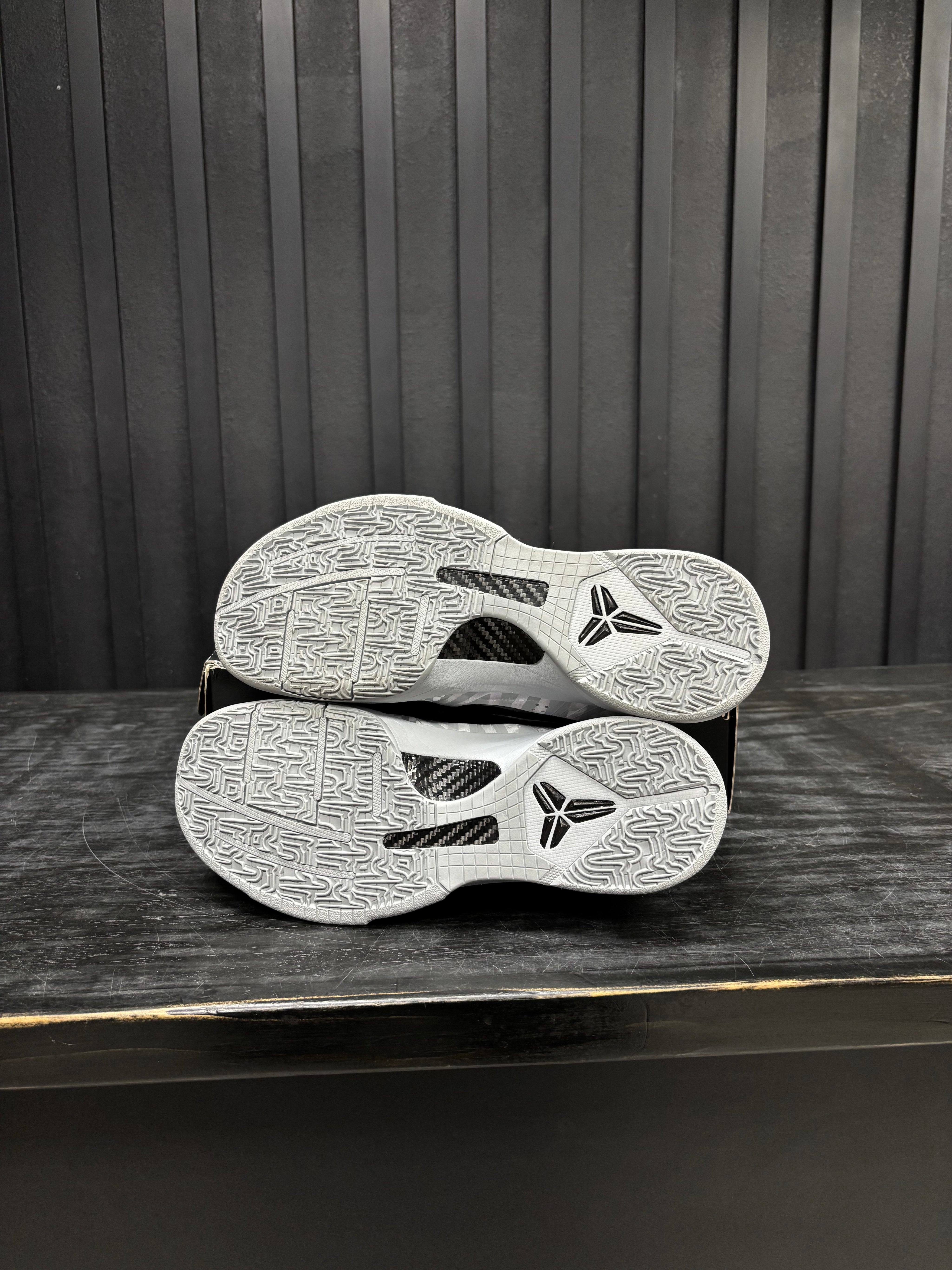 Nike Kobe 5 Protro Zebra PE - Used - 4745