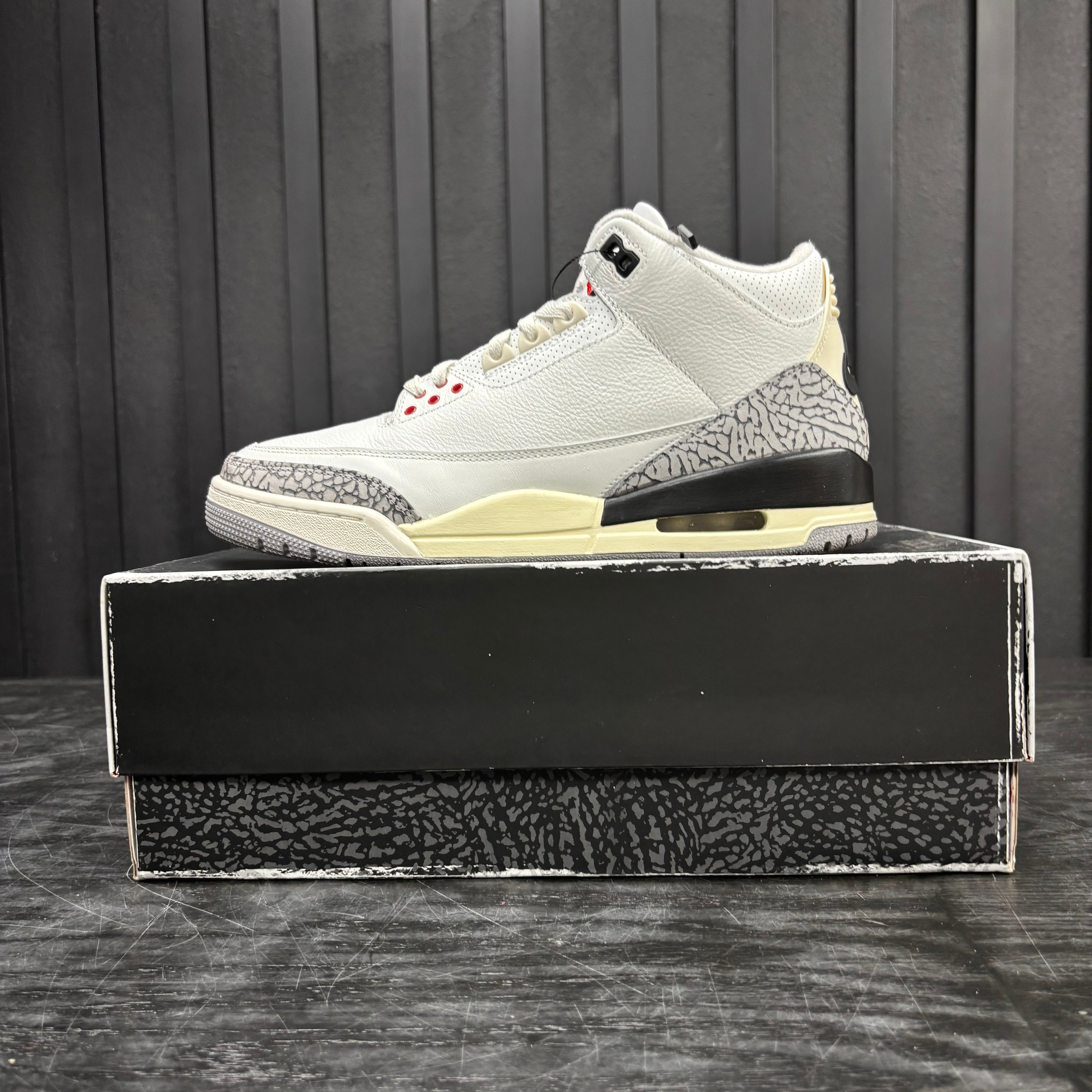 Jordan 3 Retro White Cement Reimagined - Used - 4768