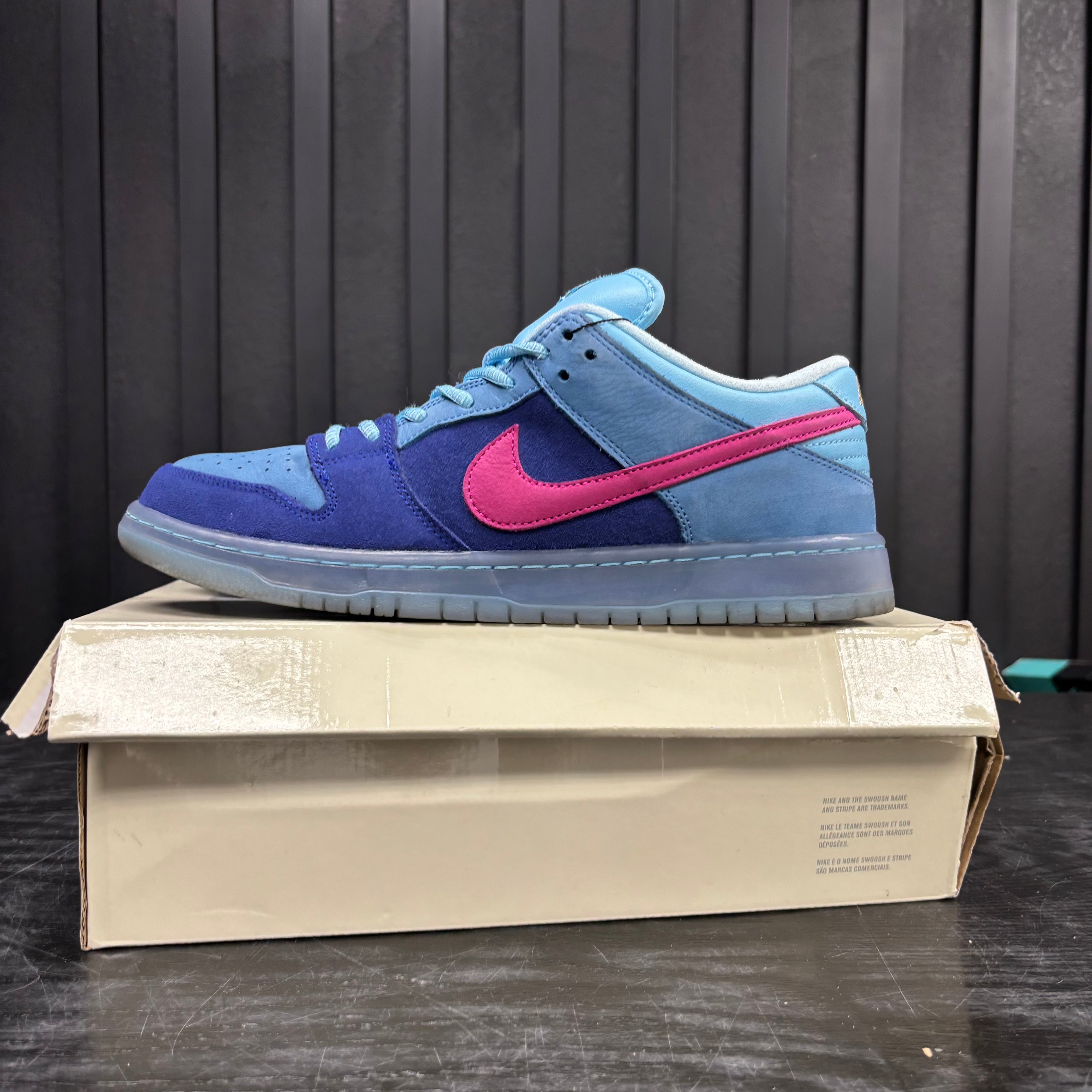 Nike SB Dunk Low Run The Jewels - Used - 4775