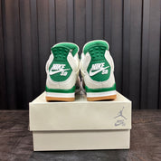 Jordan 4 Retro SB Pine Green - Used - 4792
