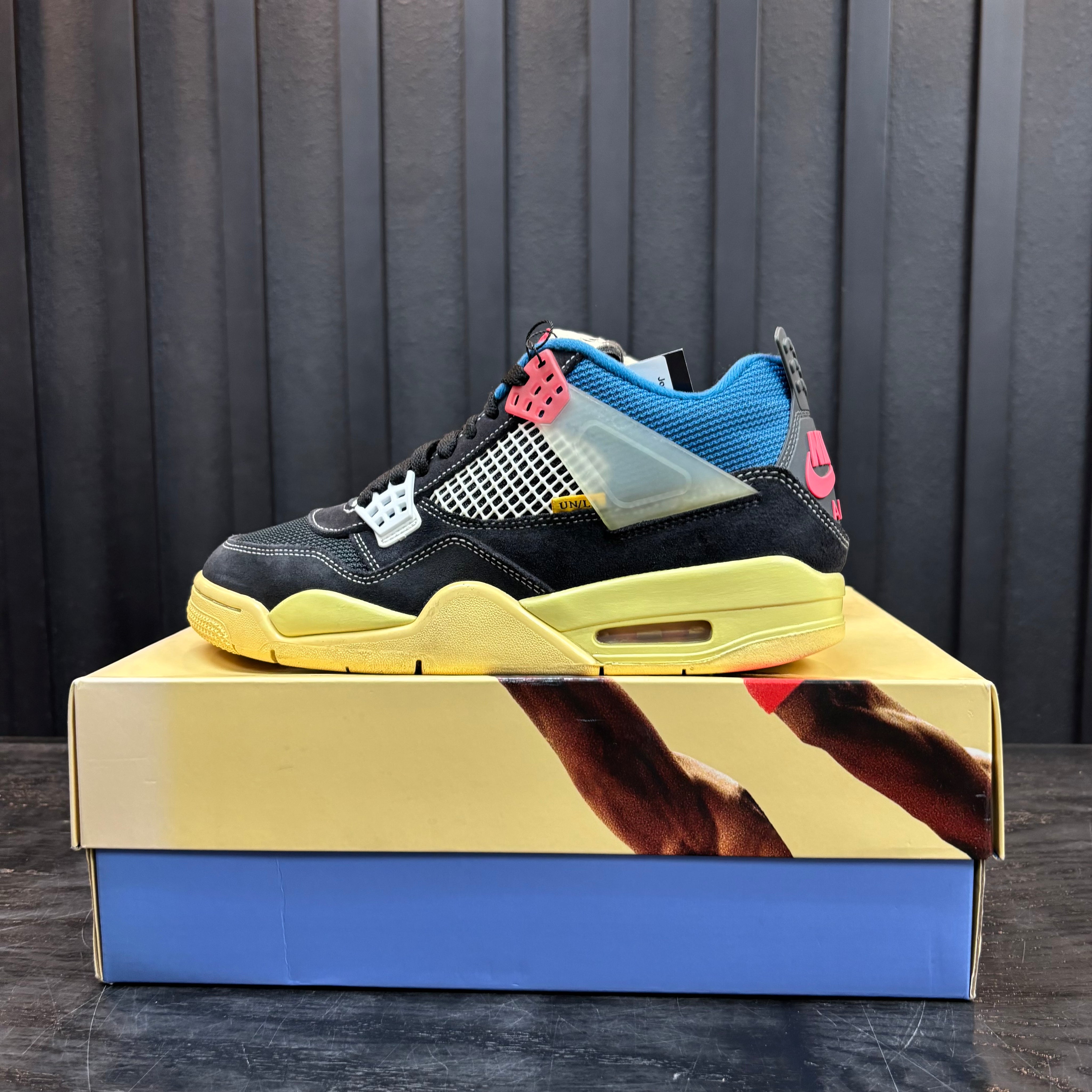 Jordan 4 Retro Union Off Noir - Used - 4790