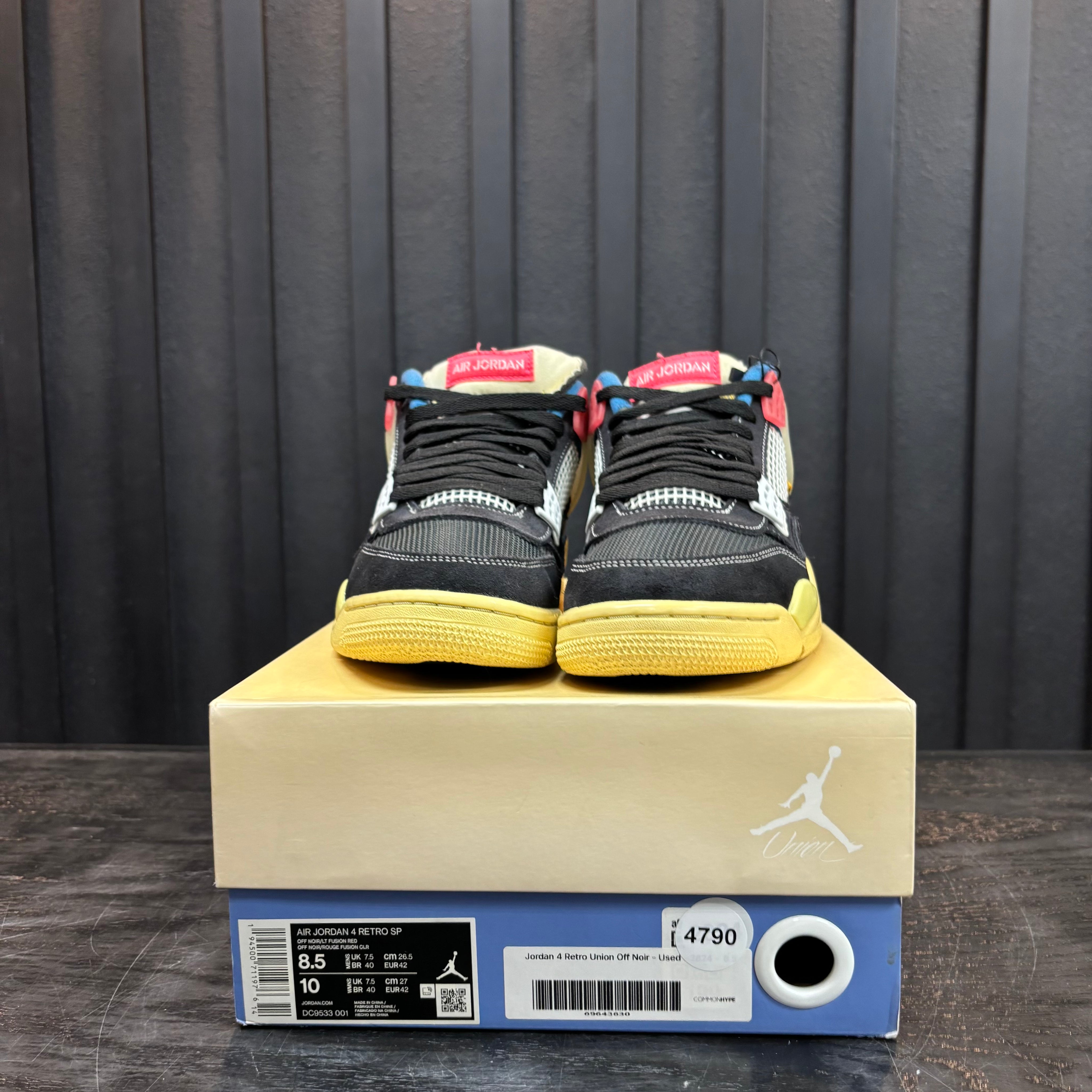 Jordan 4 Retro Union Off Noir - Used - 4790