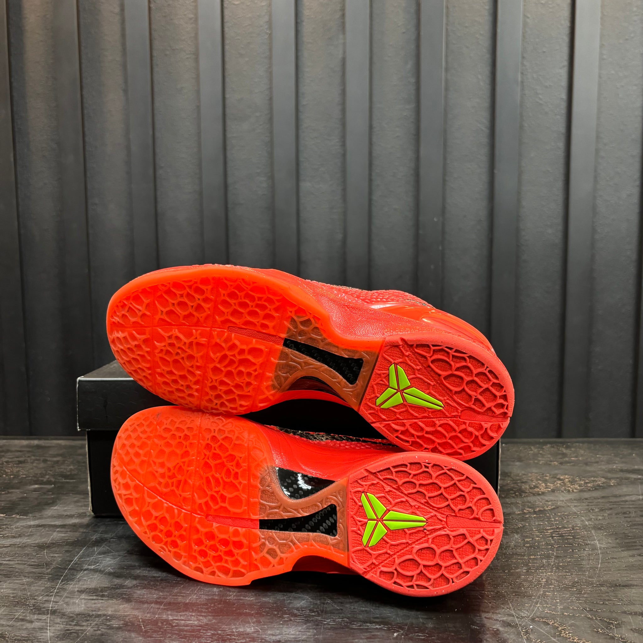Nike Kobe 6 Protro Reverse Grinch - Used - 4791 – Common Hype