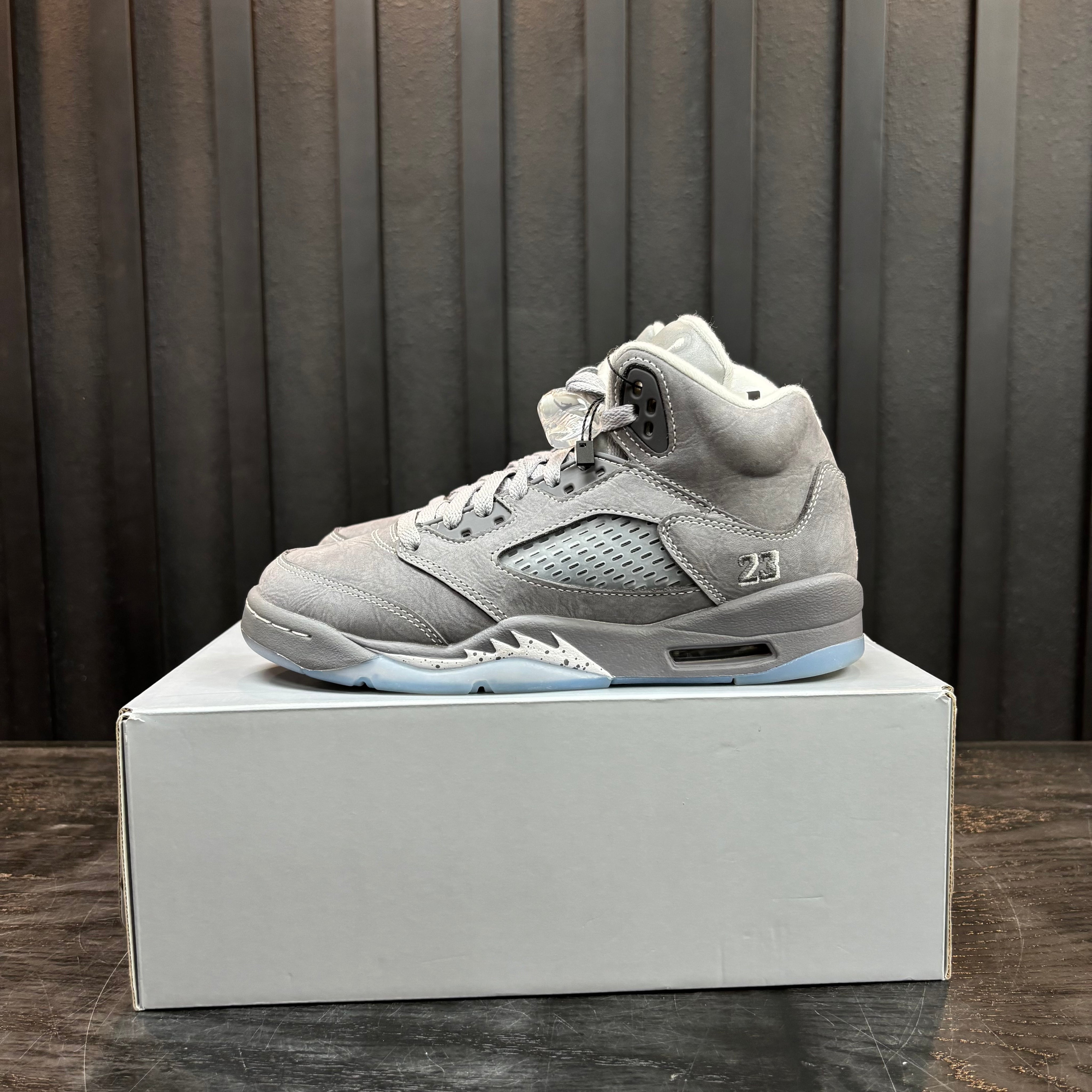 Jordan 5 Retro Wolf Grey (2026) (GS) - Used - 4787