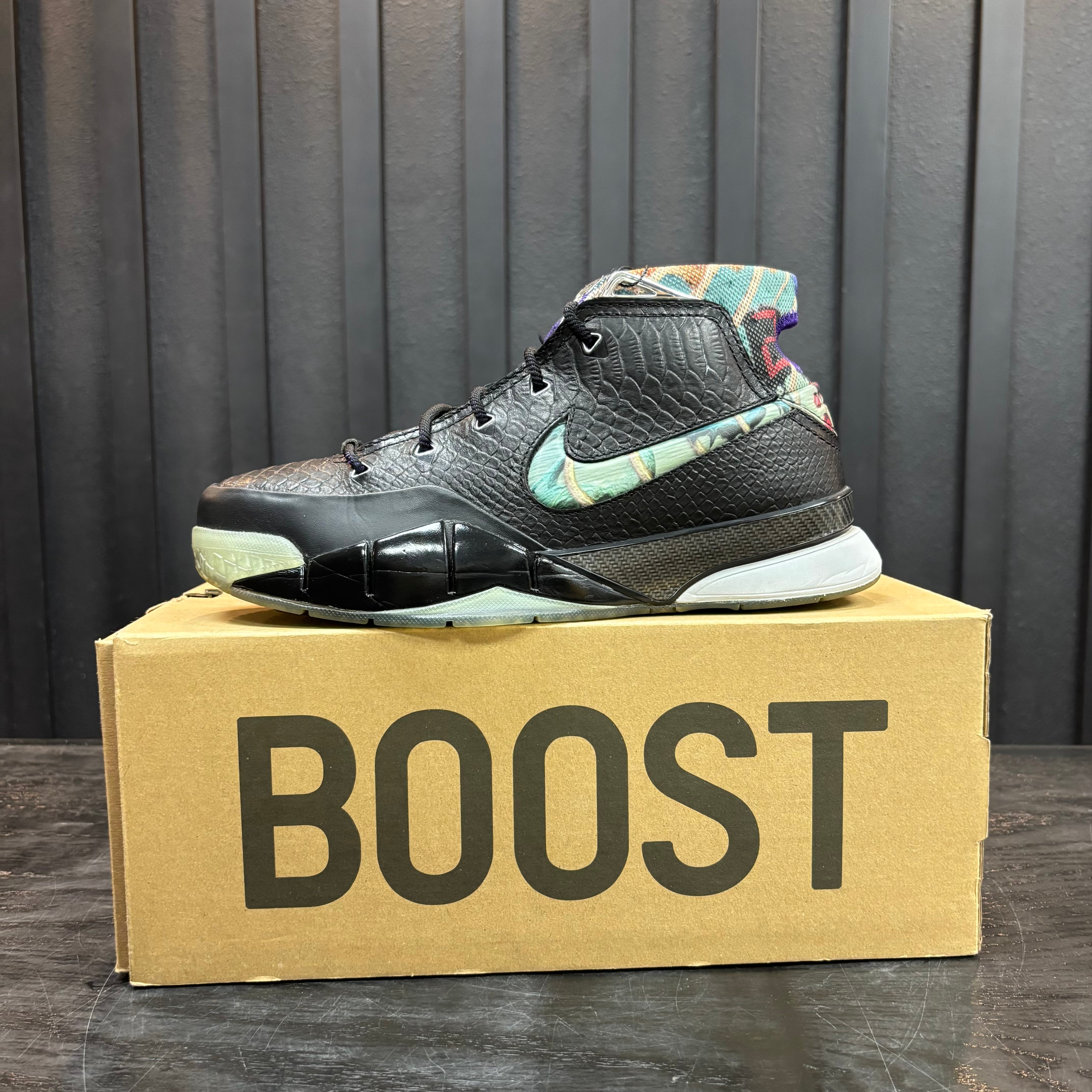 Nike Kobe 1 Prelude (81 Points) -  Used - 4786