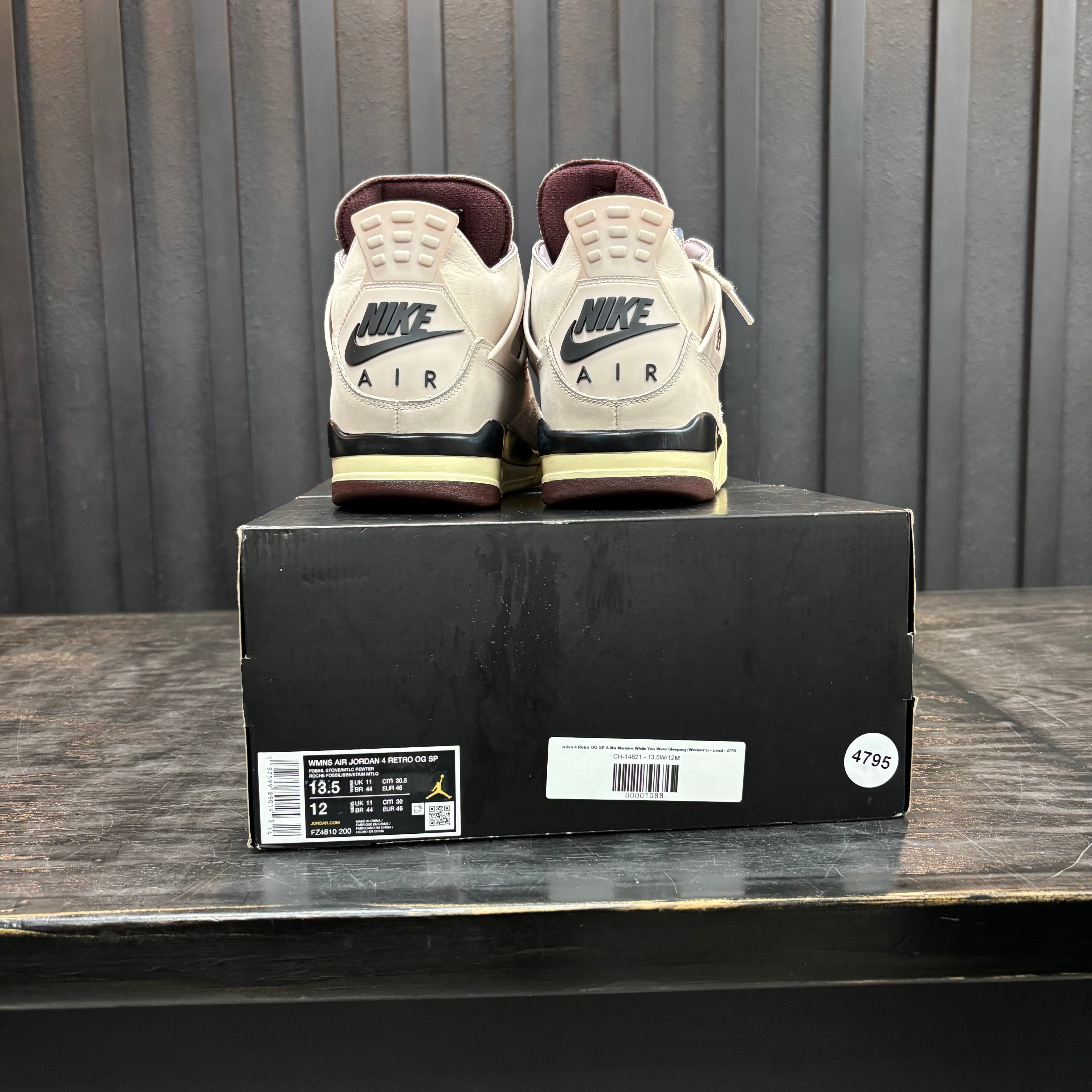 Jordan 4 Retro OG SP A Ma Maniére While You Were Sleeping (Women's) - Used - 4795