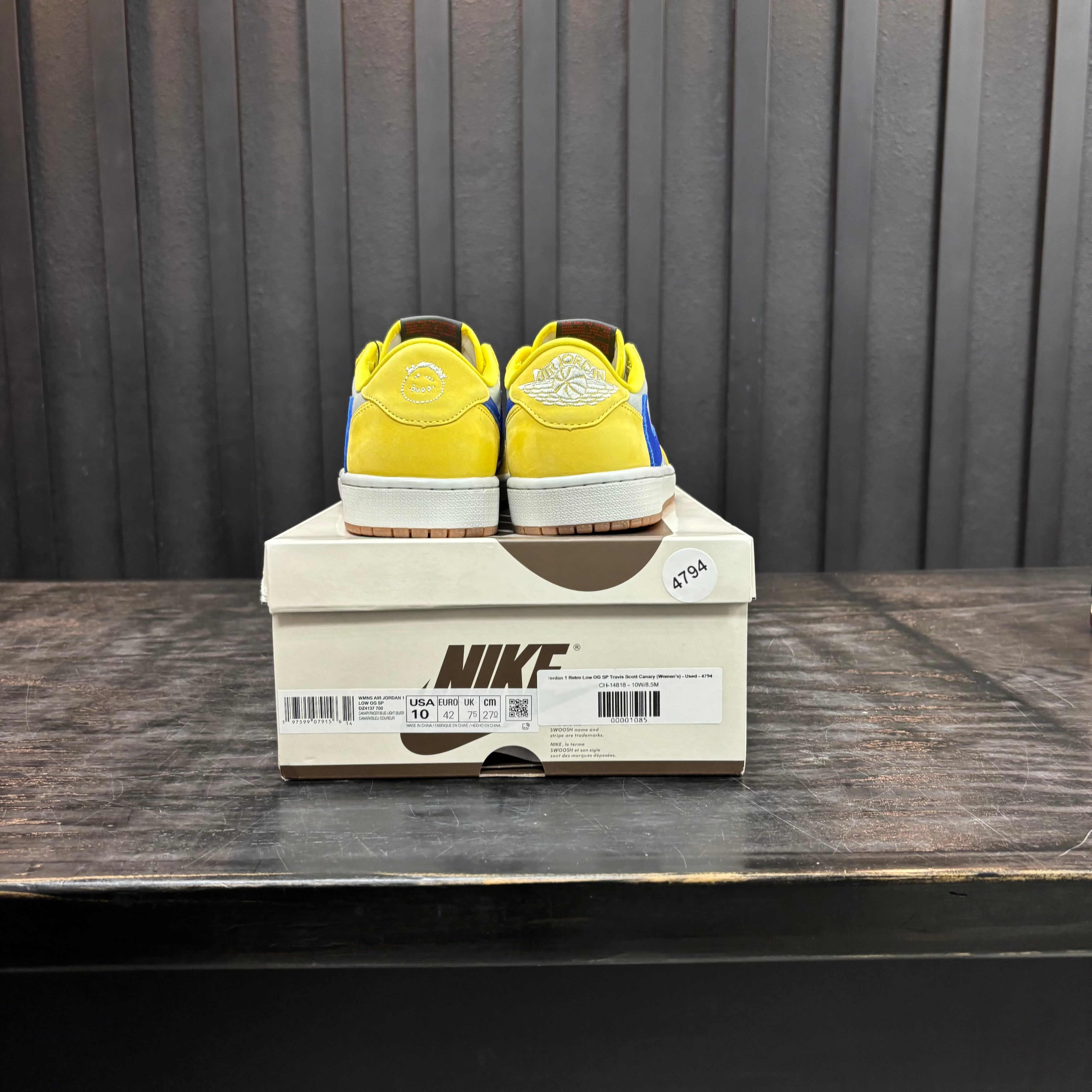 Jordan 1 Retro Low OG SP Travis Scott Canary (Women's) - Used - 4794