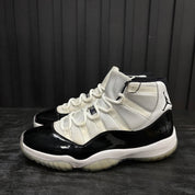 Jordan 11 Retro Concord (2018) - Used - 4418