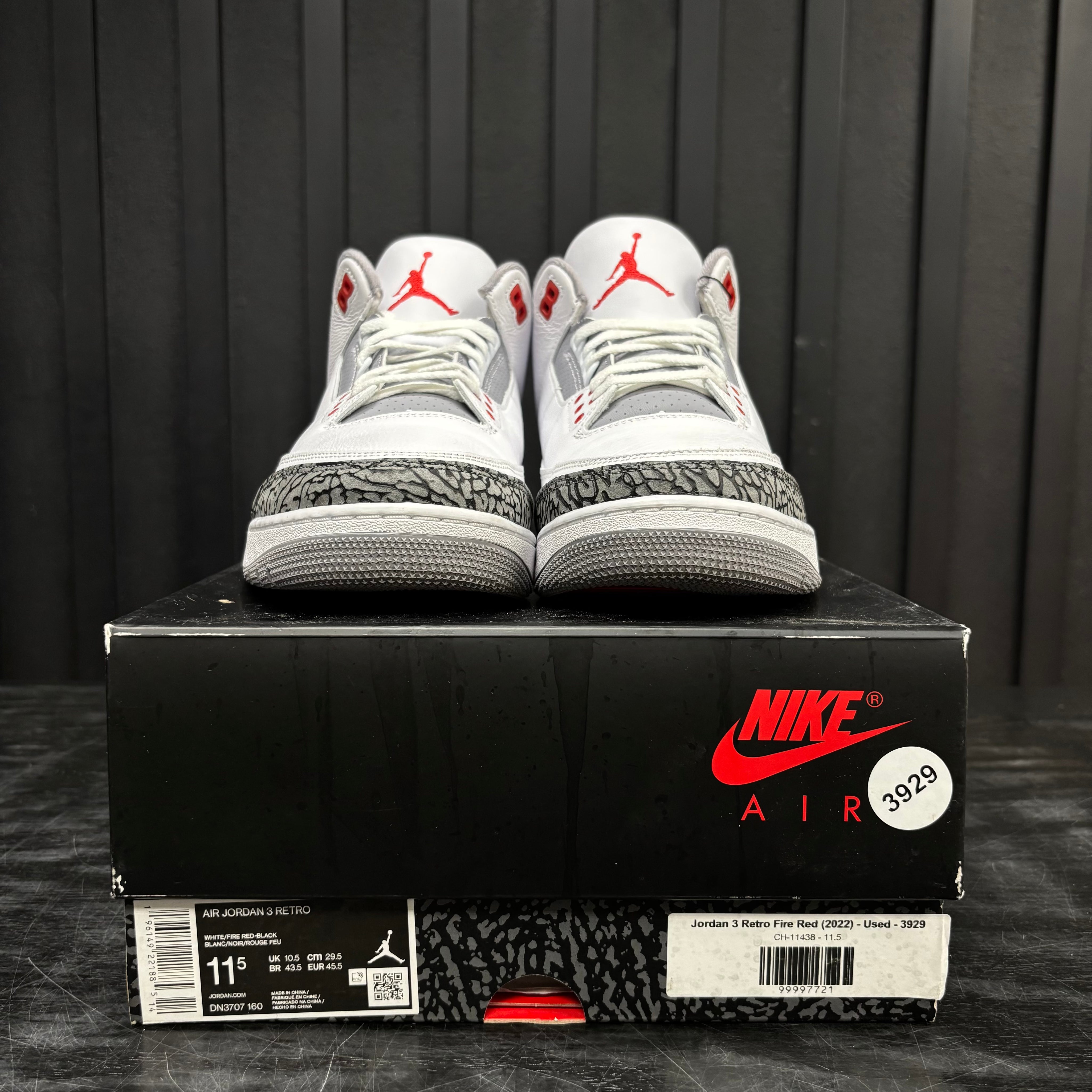 Jordan 3 Retro Fire Red (2022) - Used - 3929