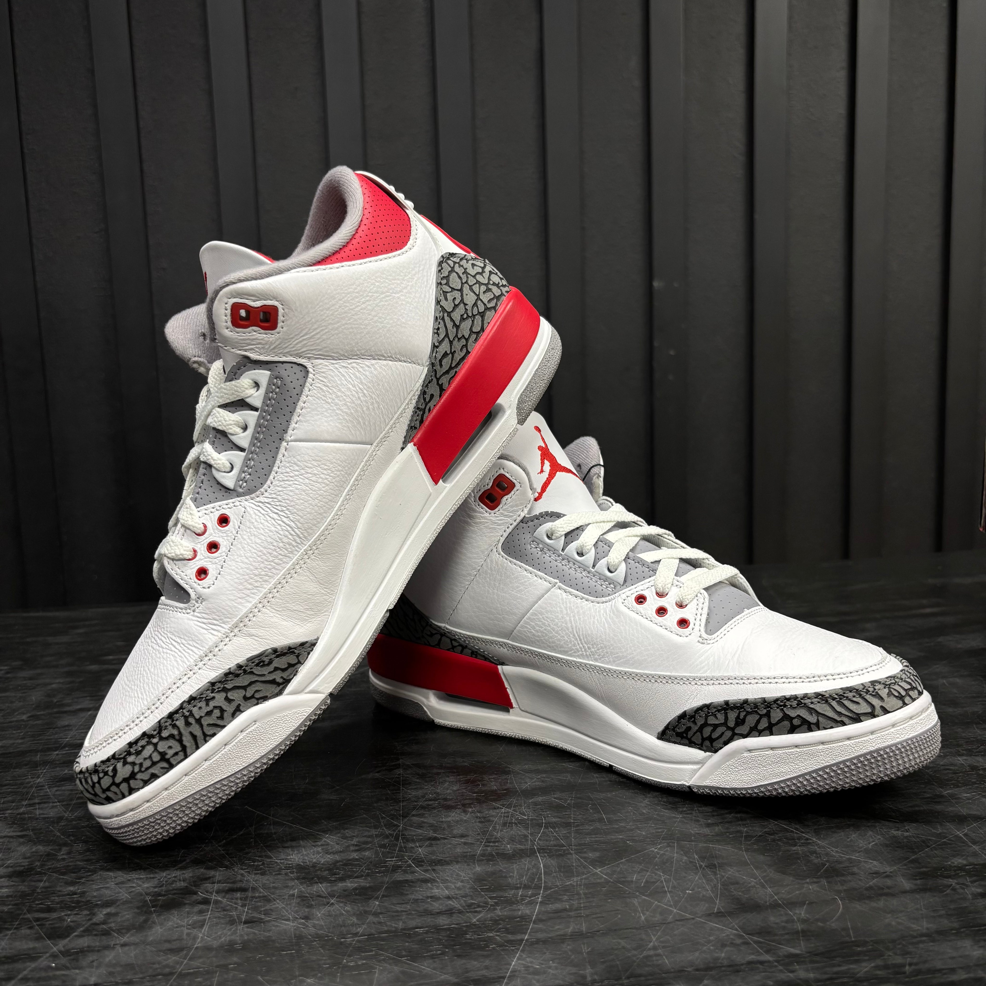 Jordan 3 Retro Fire Red (2022) - Used - 3929