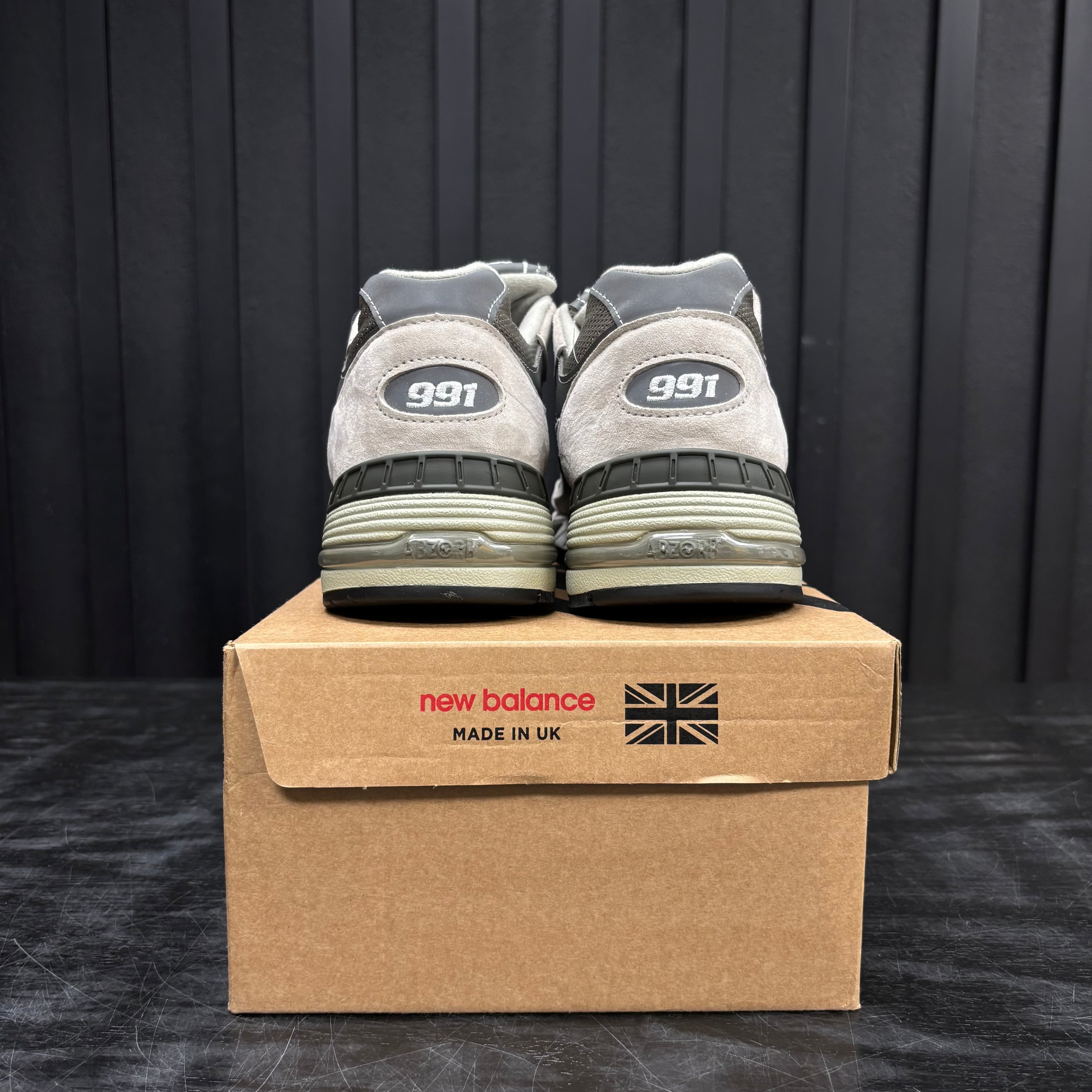 New Balance 991 MiUK Kith Grey - Used - 3995