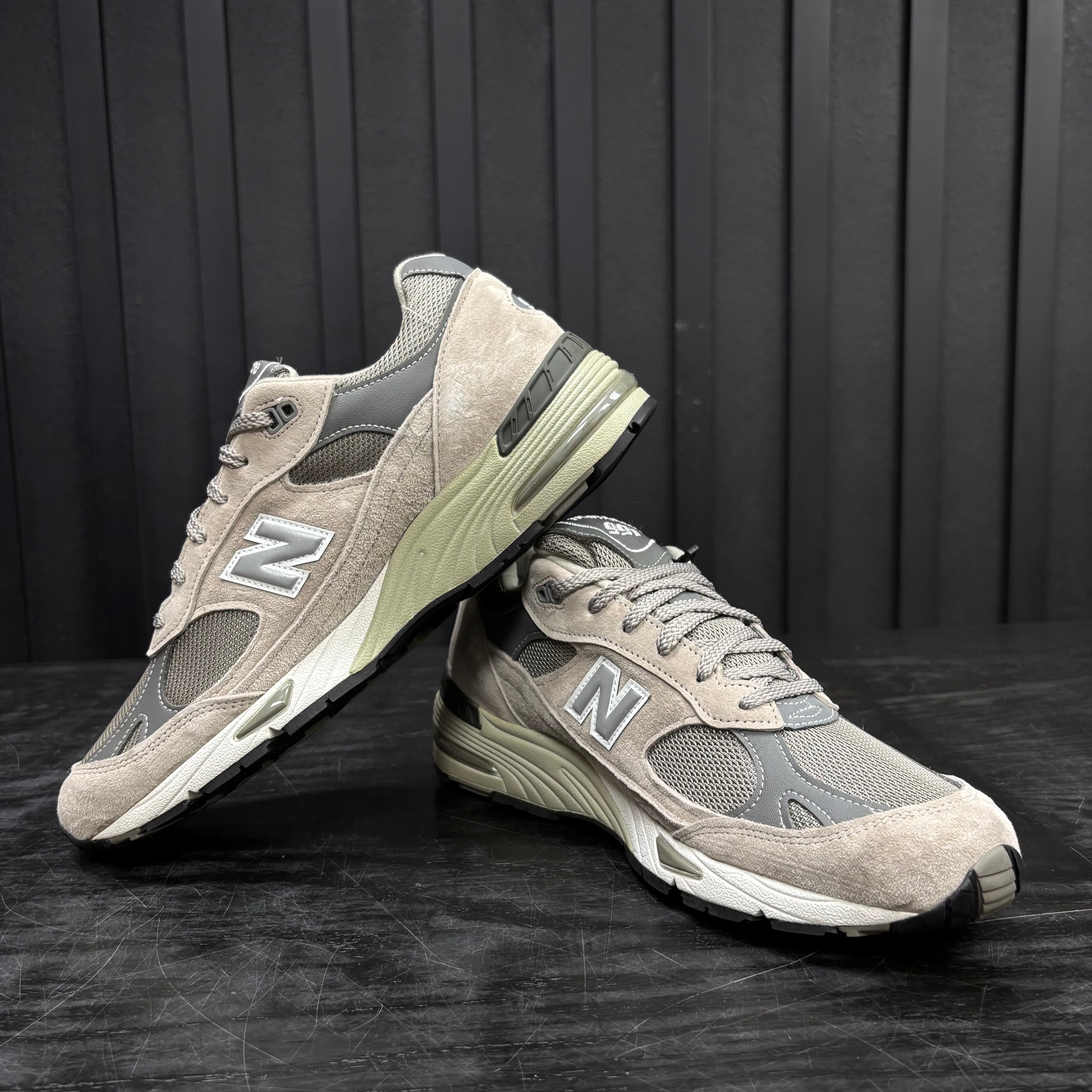 New Balance 991 MiUK Kith Grey - Used - 3995