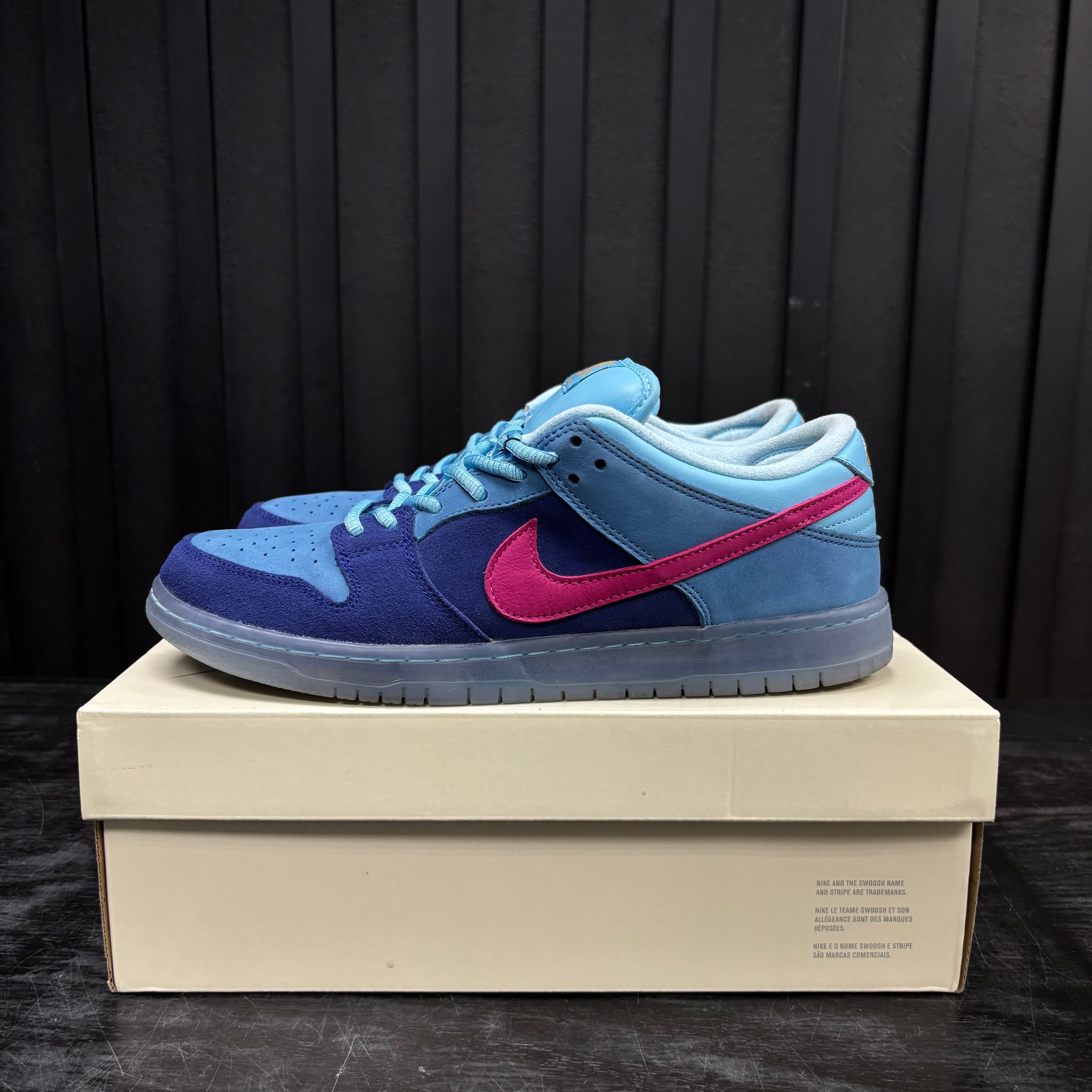 Nike SB Dunk Low Run The Jewels - Used - 4559
