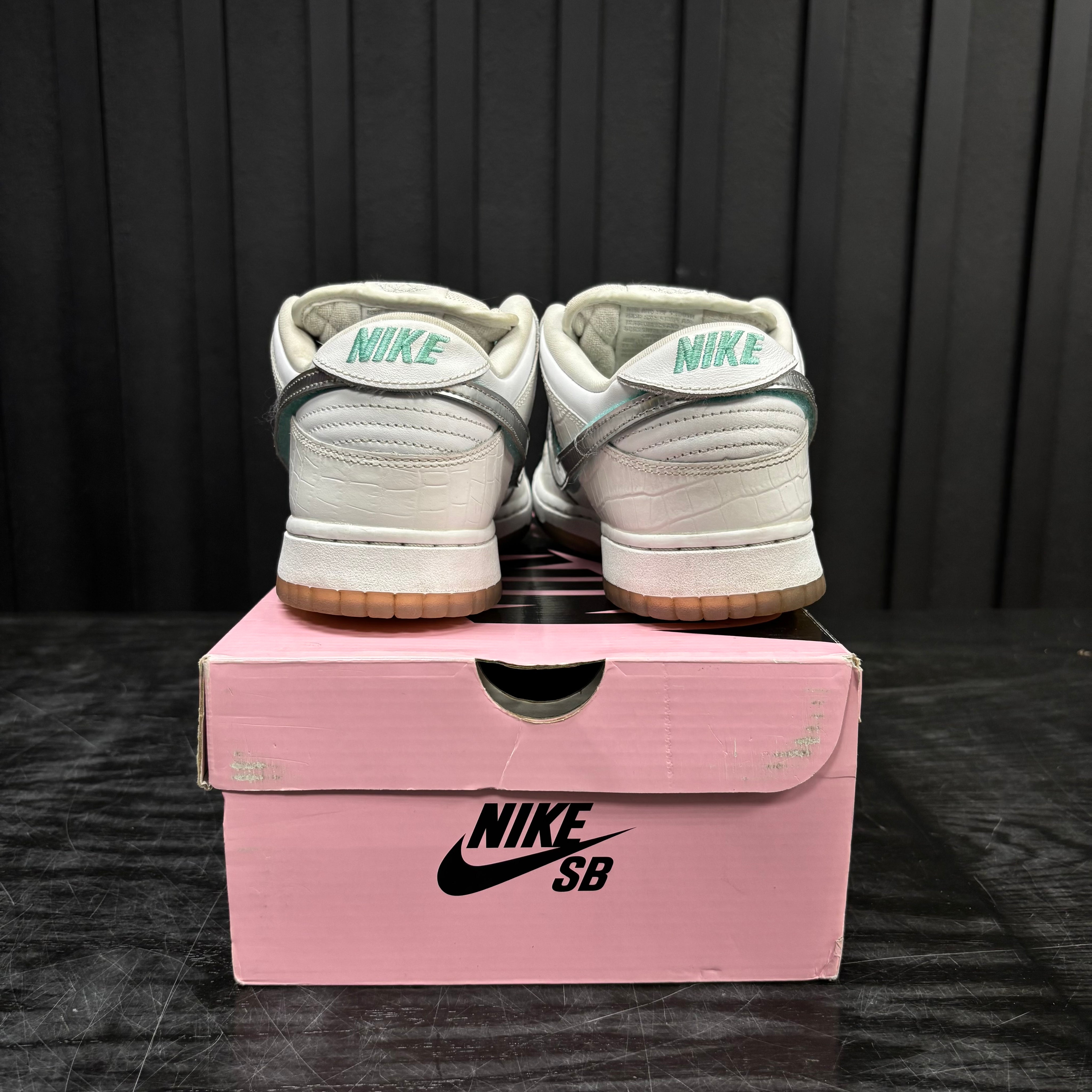 Nike SB Dunk Low Diamond Supply Co White Diamond - Used - 3983
