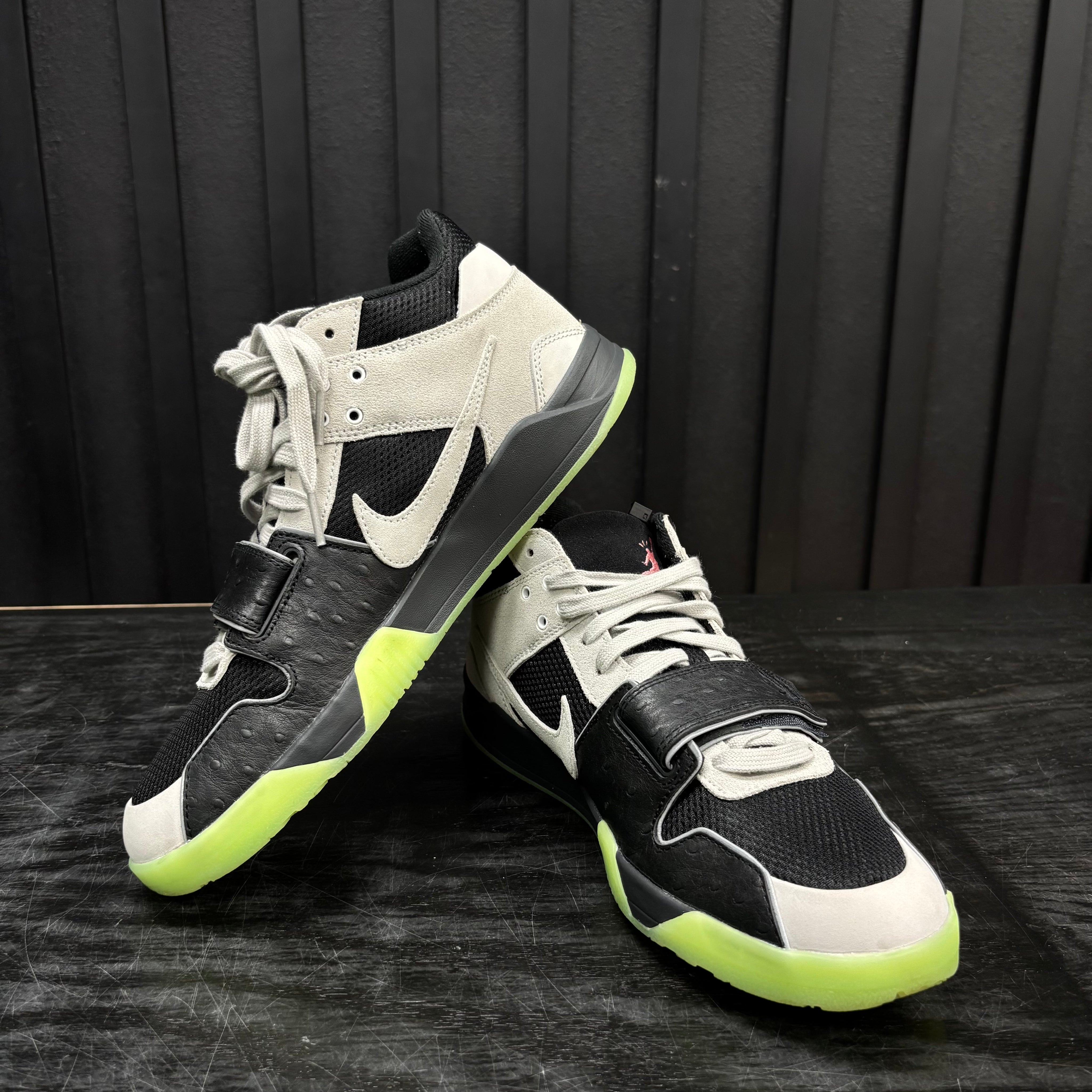 Jordan Jumpman Jack TR Travis Scott x Chase B Black Night Silver - Used - 3974