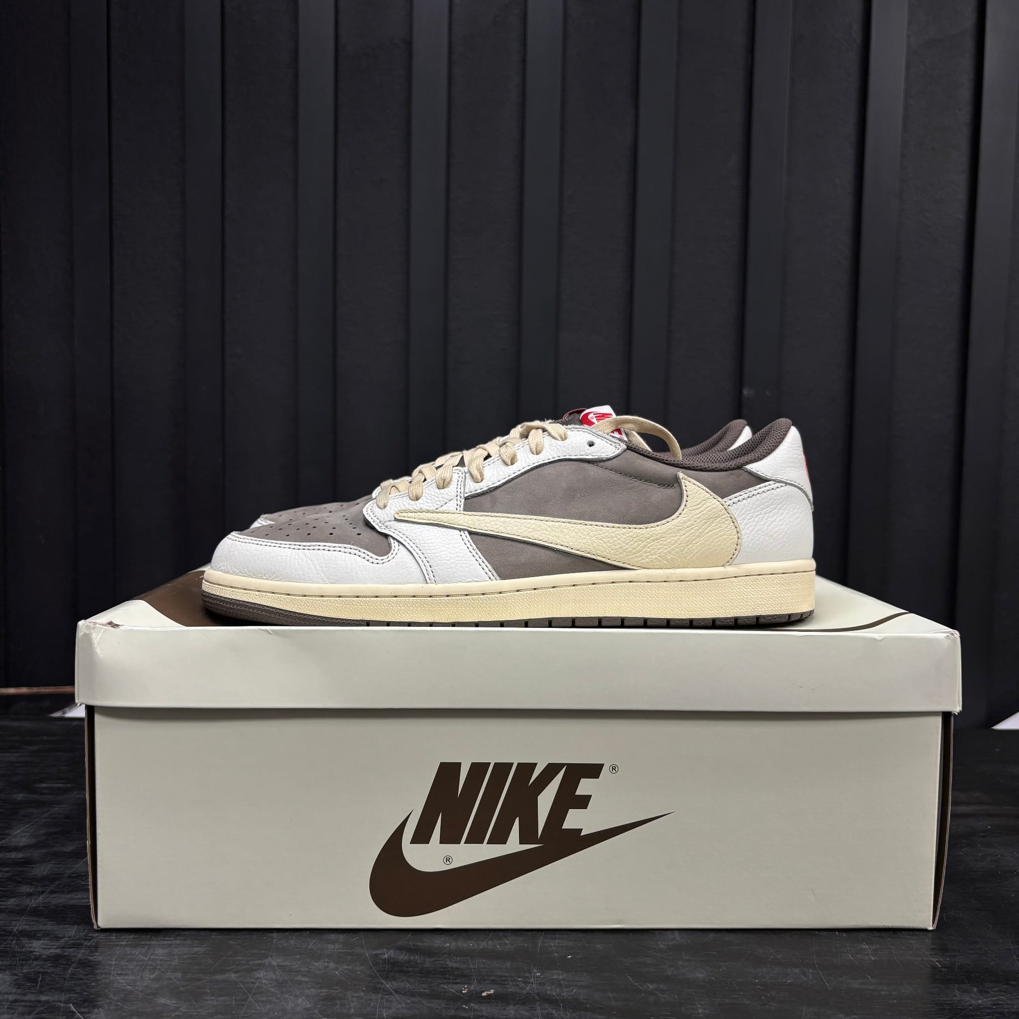 Jordan 1 Retro Low OG SP Travis Scott Reverse Mocha - Used - 4609