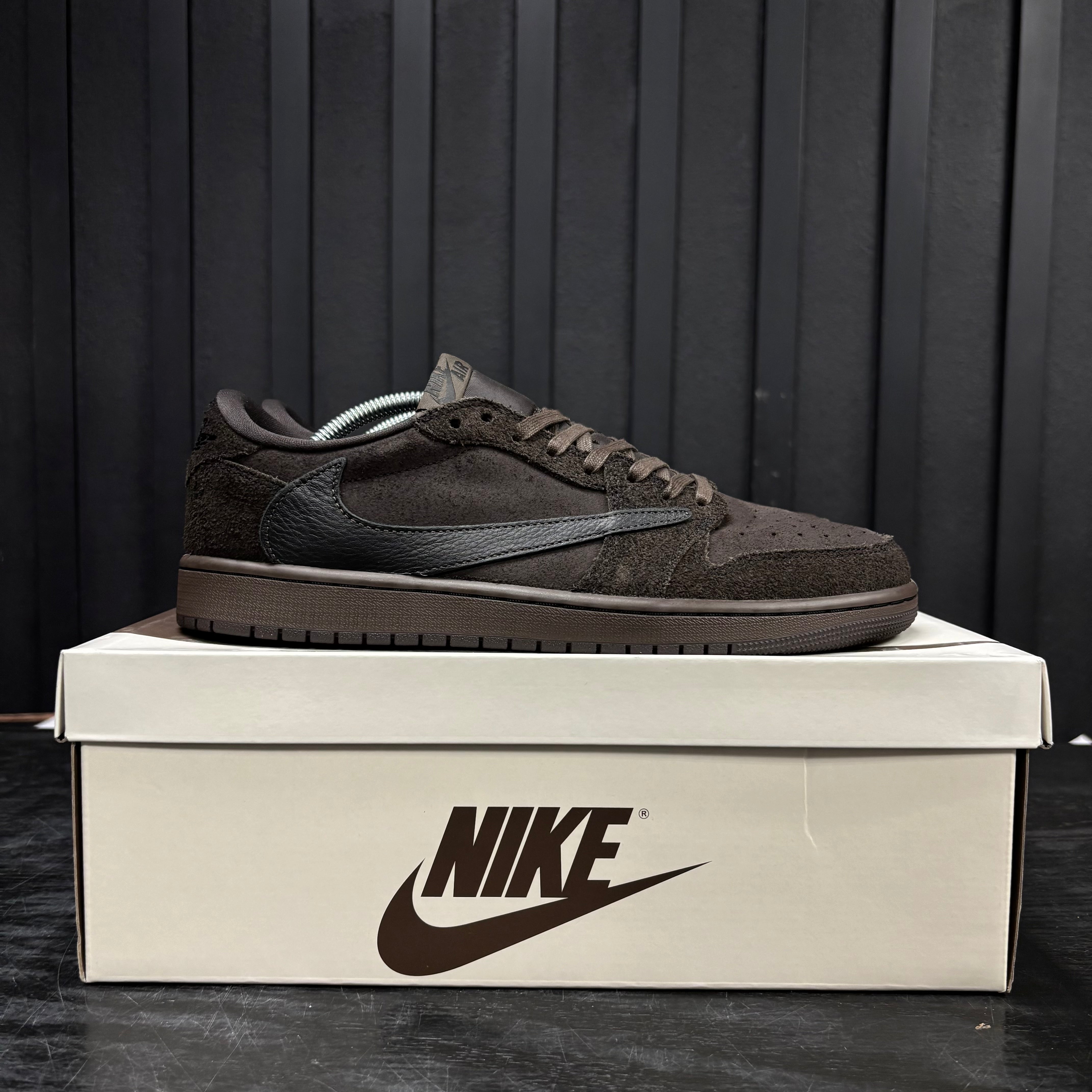 Jordan 1 Retro Low OG SP Travis Scott Velvet Brown - Used - 4617