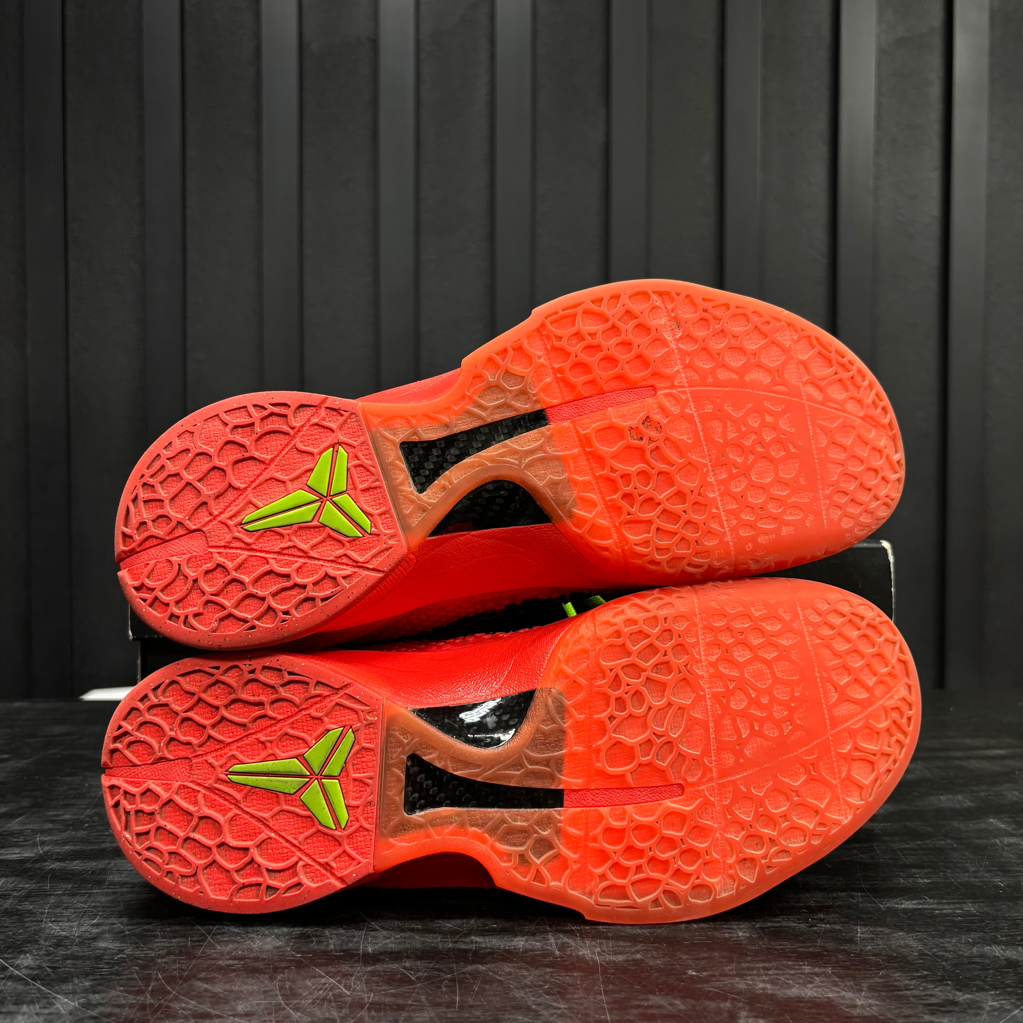 Nike Kobe 6 Protro Reverse Grinch - Used - 4616