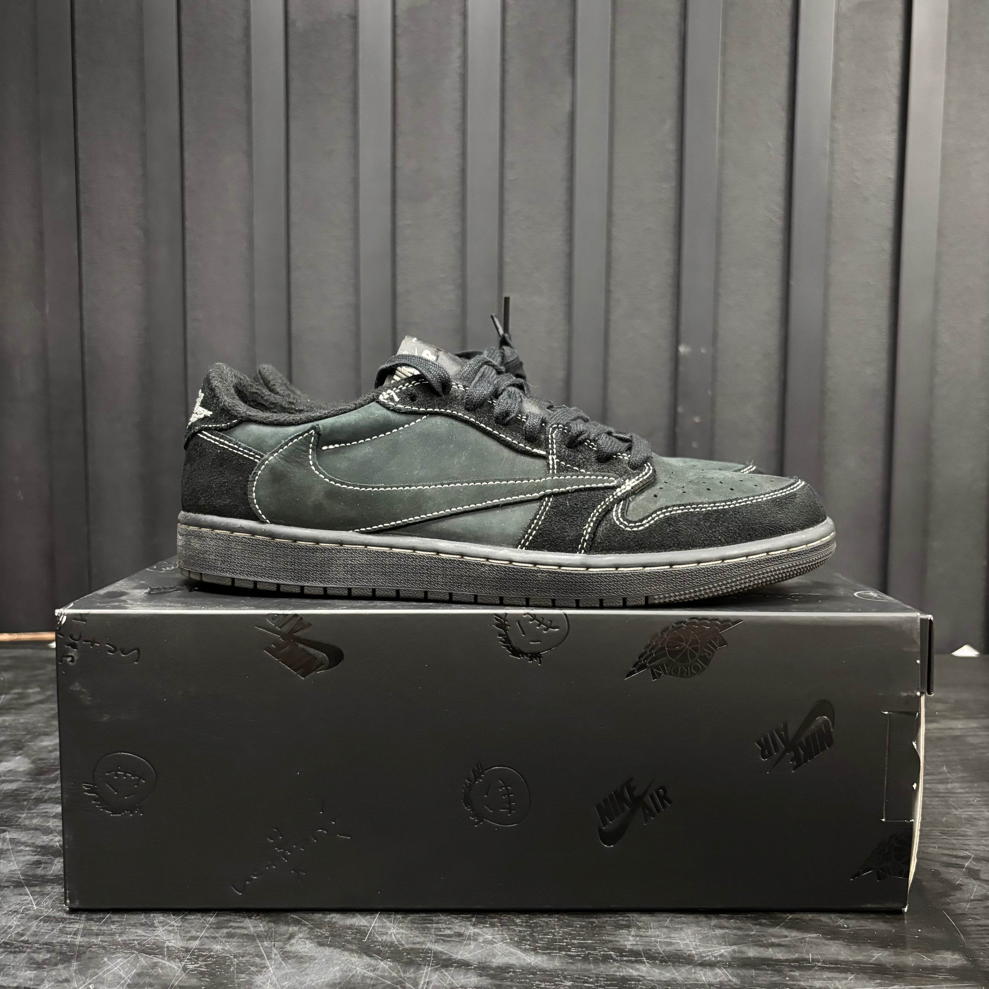 Jordan 1 Retro Low OG SP Travis Scott Black Phantom - 4600