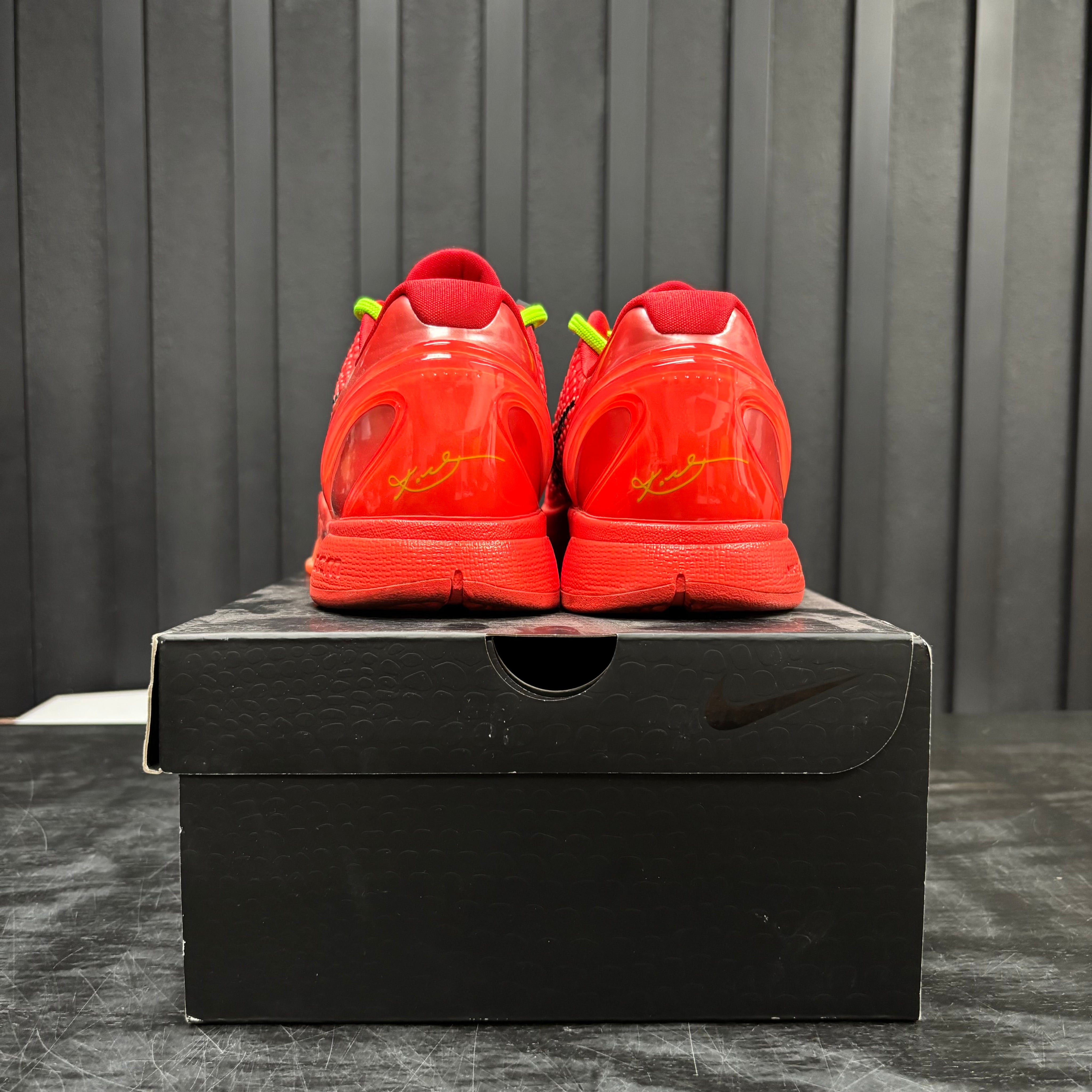 Nike Kobe 6 Protro Reverse Grinch - Used - 4598