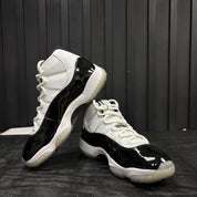 Jordan 11 Retro Concord (2018) - Used - 4597