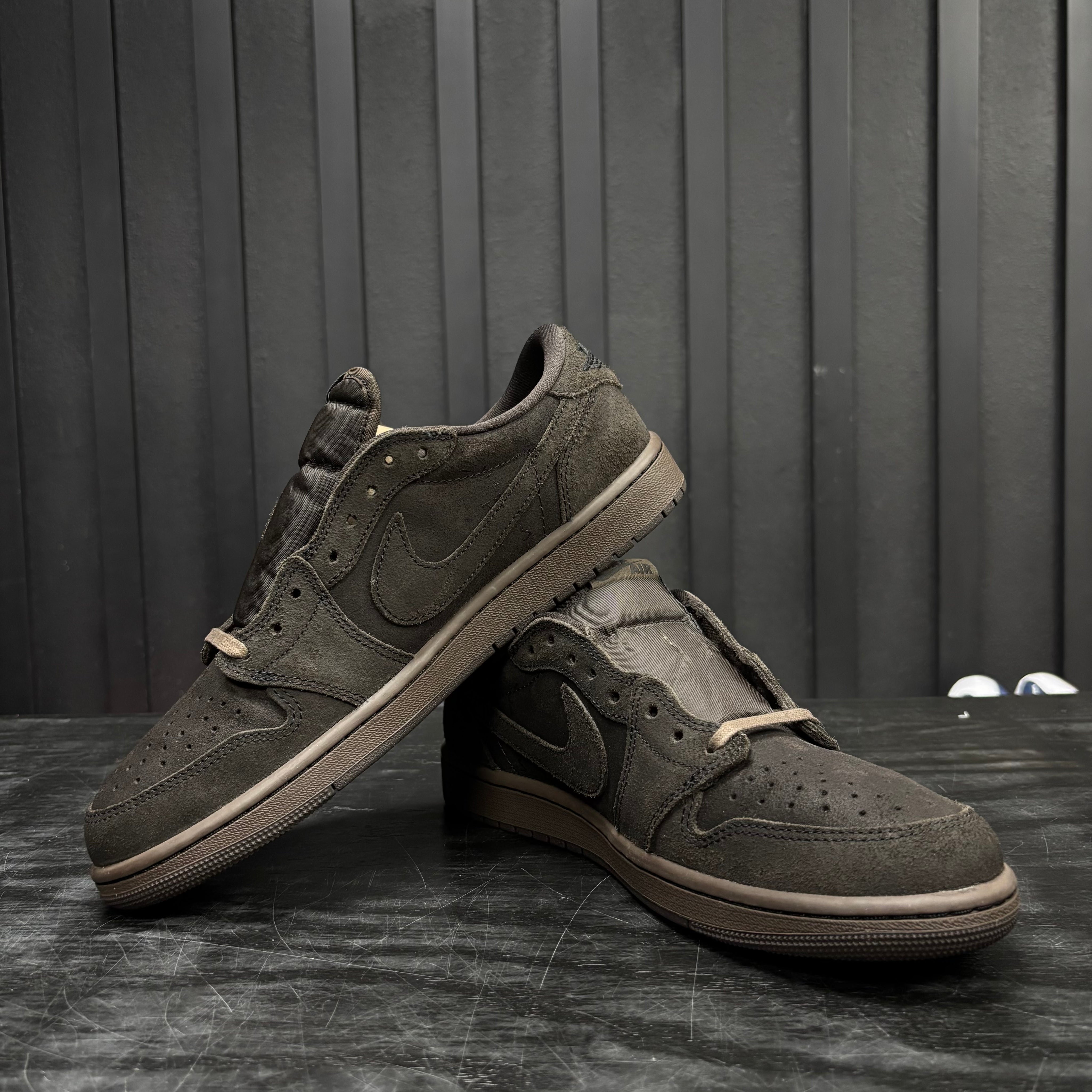 Jordan 1 Retro Low OG SP Travis Scott Velvet Brown - Used - 4663