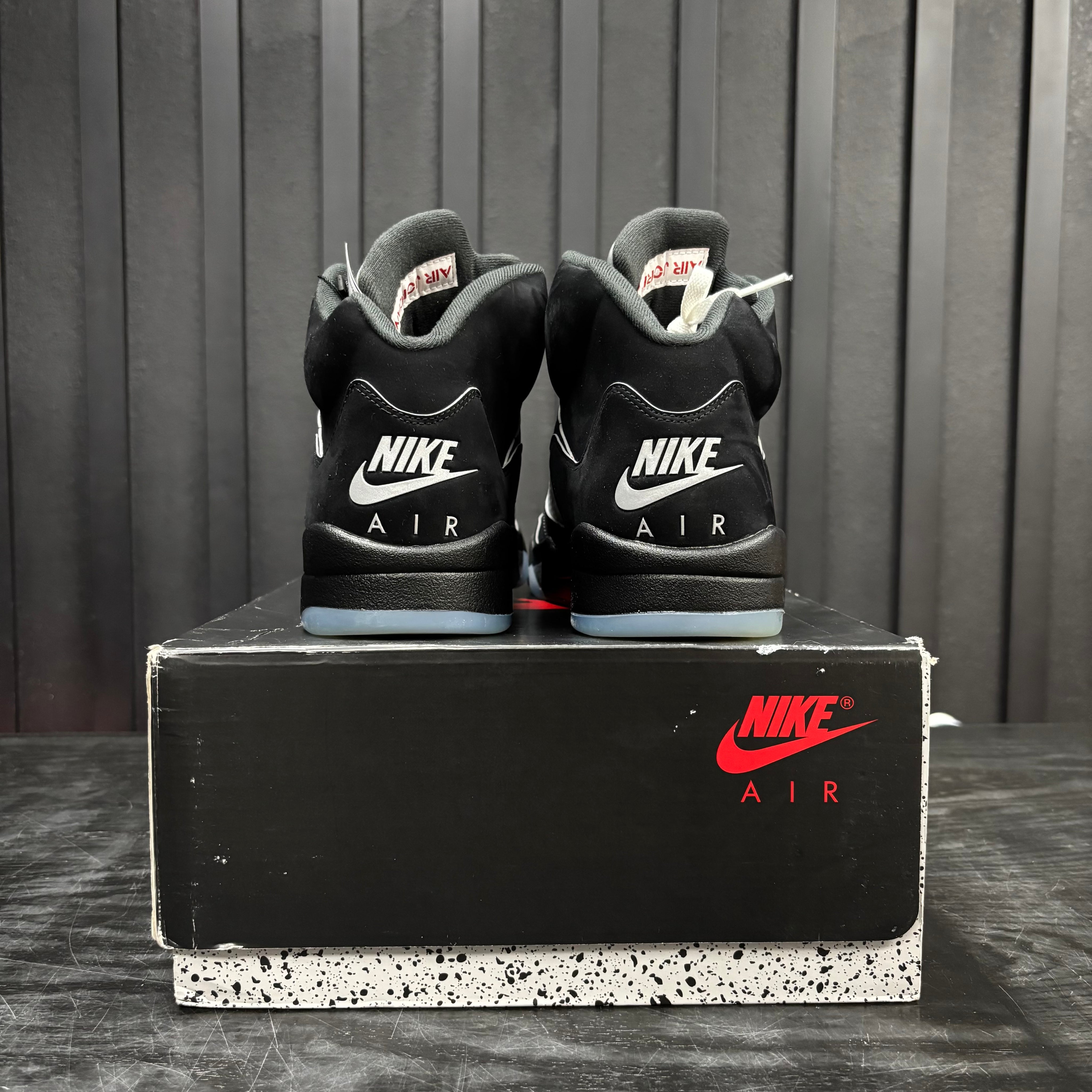 Jordan 5 Retro OG Black Metallic Reimagined - Used - 4672