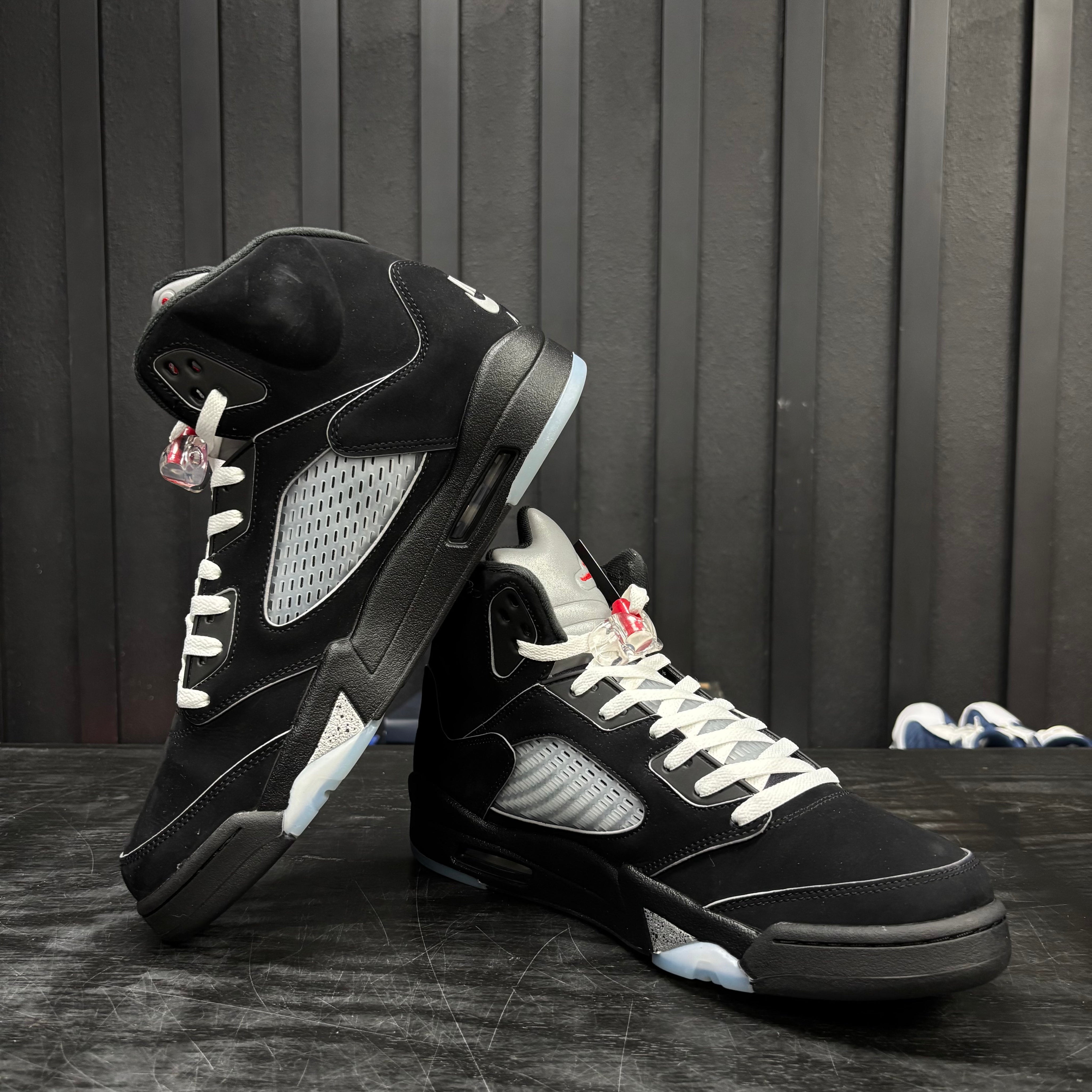 Jordan 5 Retro OG Black Metallic Reimagined - Used - 4672