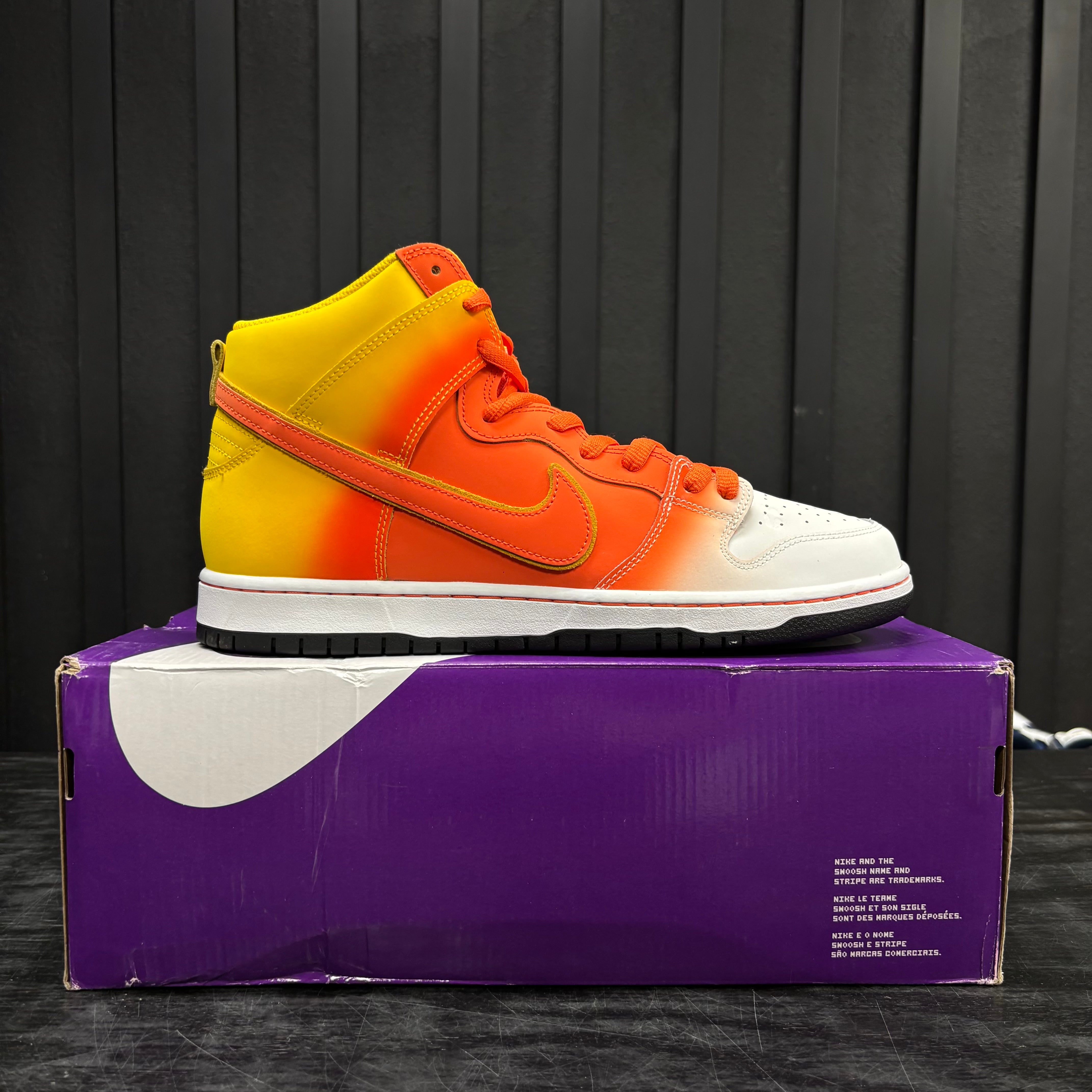 Nike SB Dunk High Sweet Tooth Candy Corn - Used - 4664