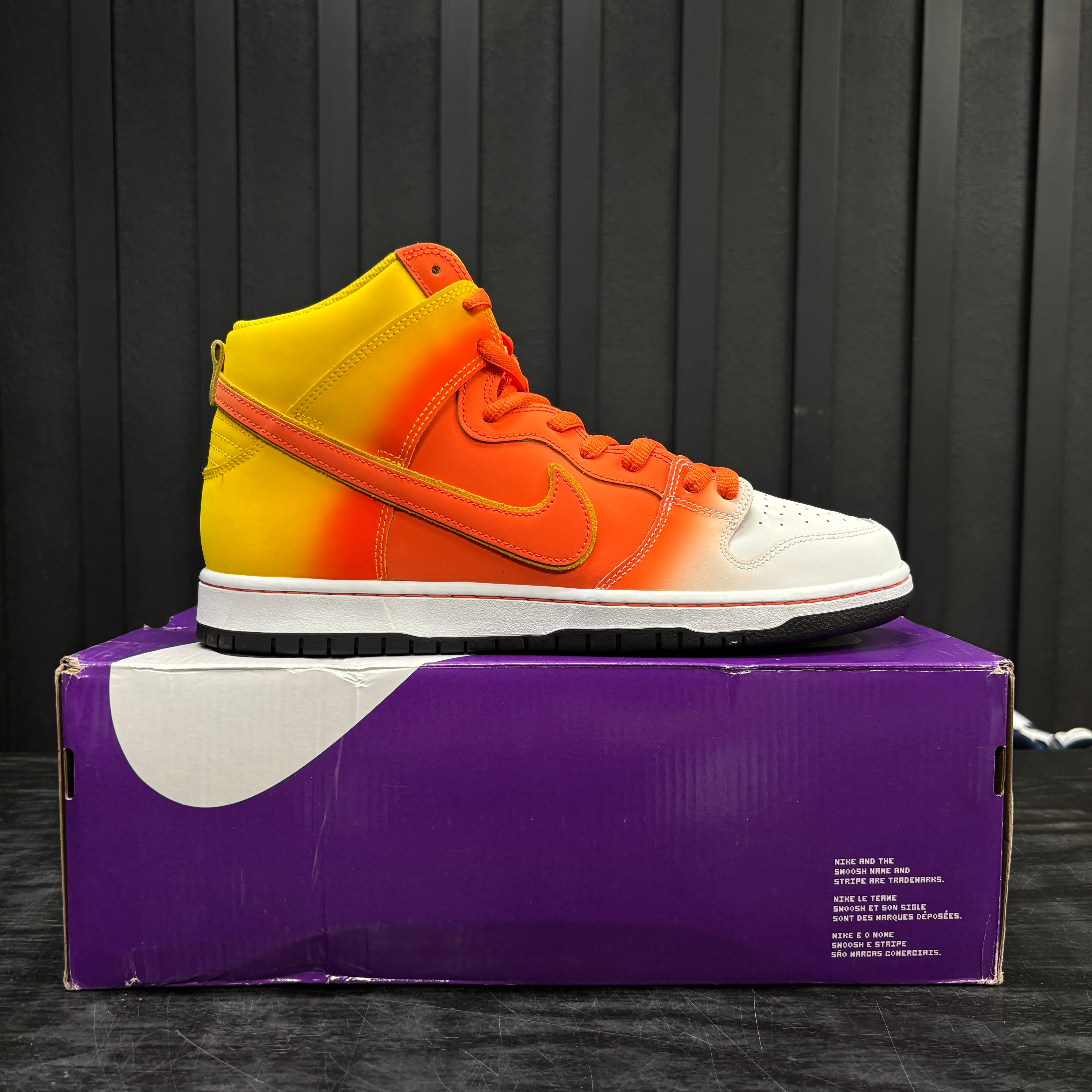 Nike SB Dunk High Sweet Tooth Candy Corn - Used - 4664