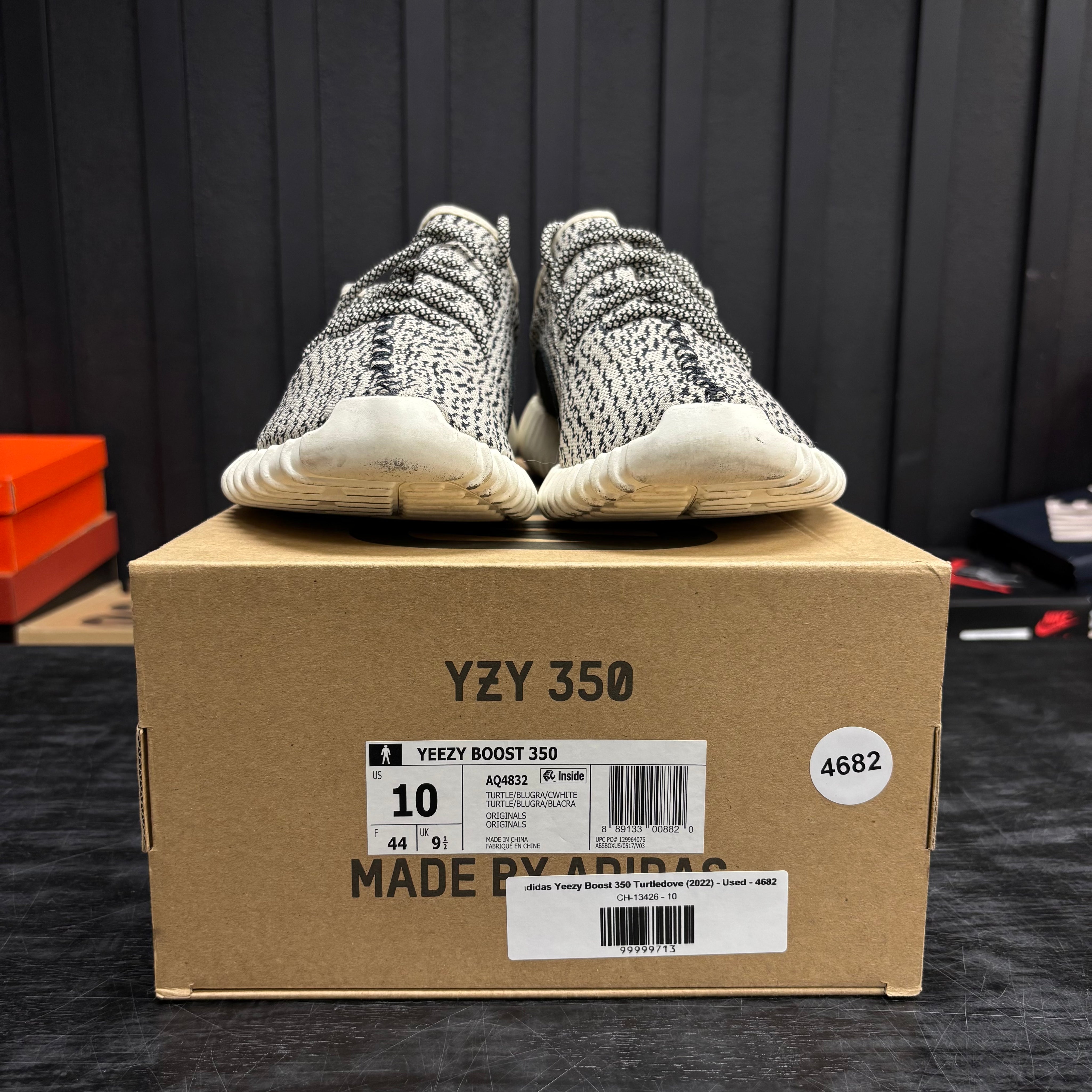 adidas Yeezy Boost 350 Turtledove (2022) - Used - 4682