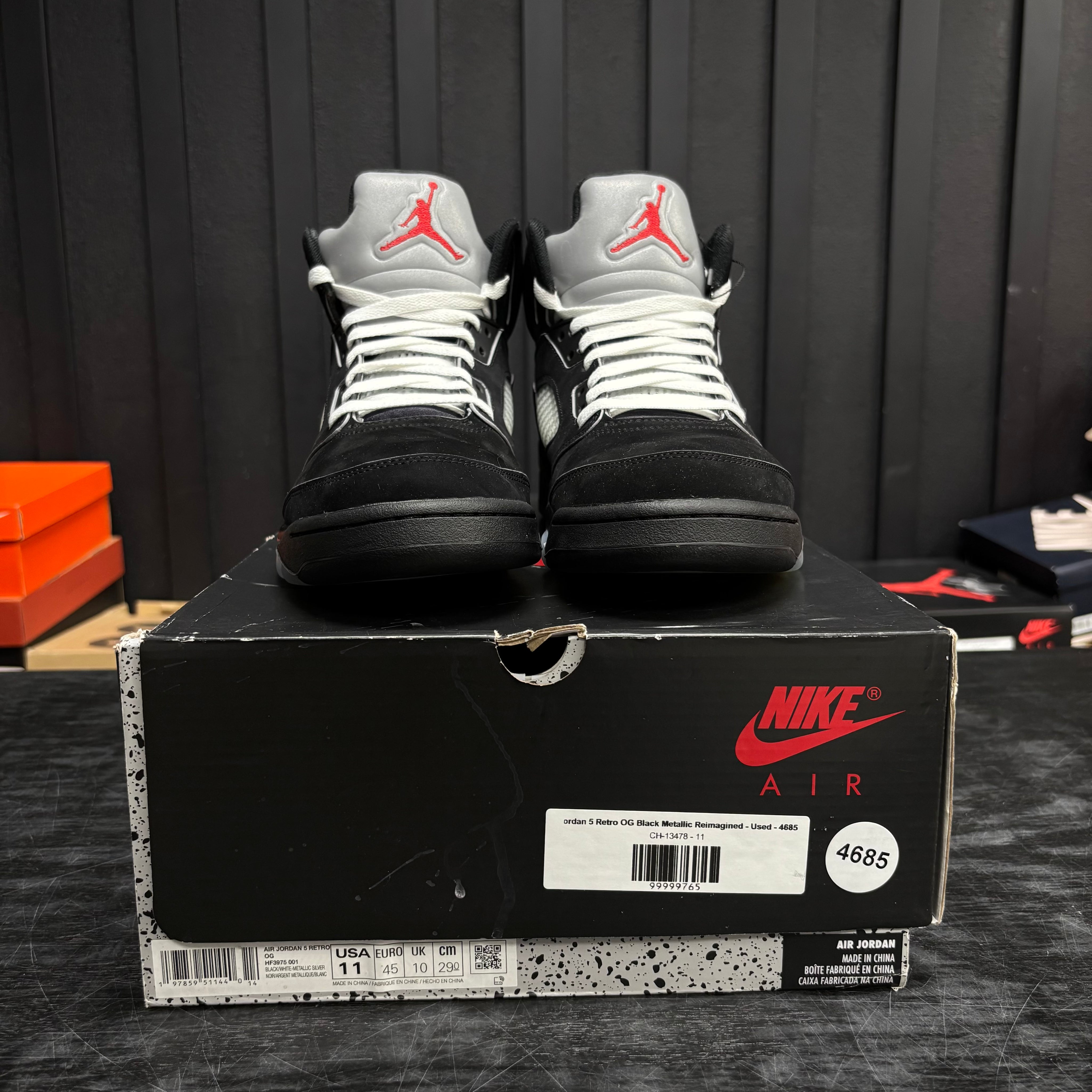 Jordan 5 Retro OG Black Metallic Reimagined - Used - 4685