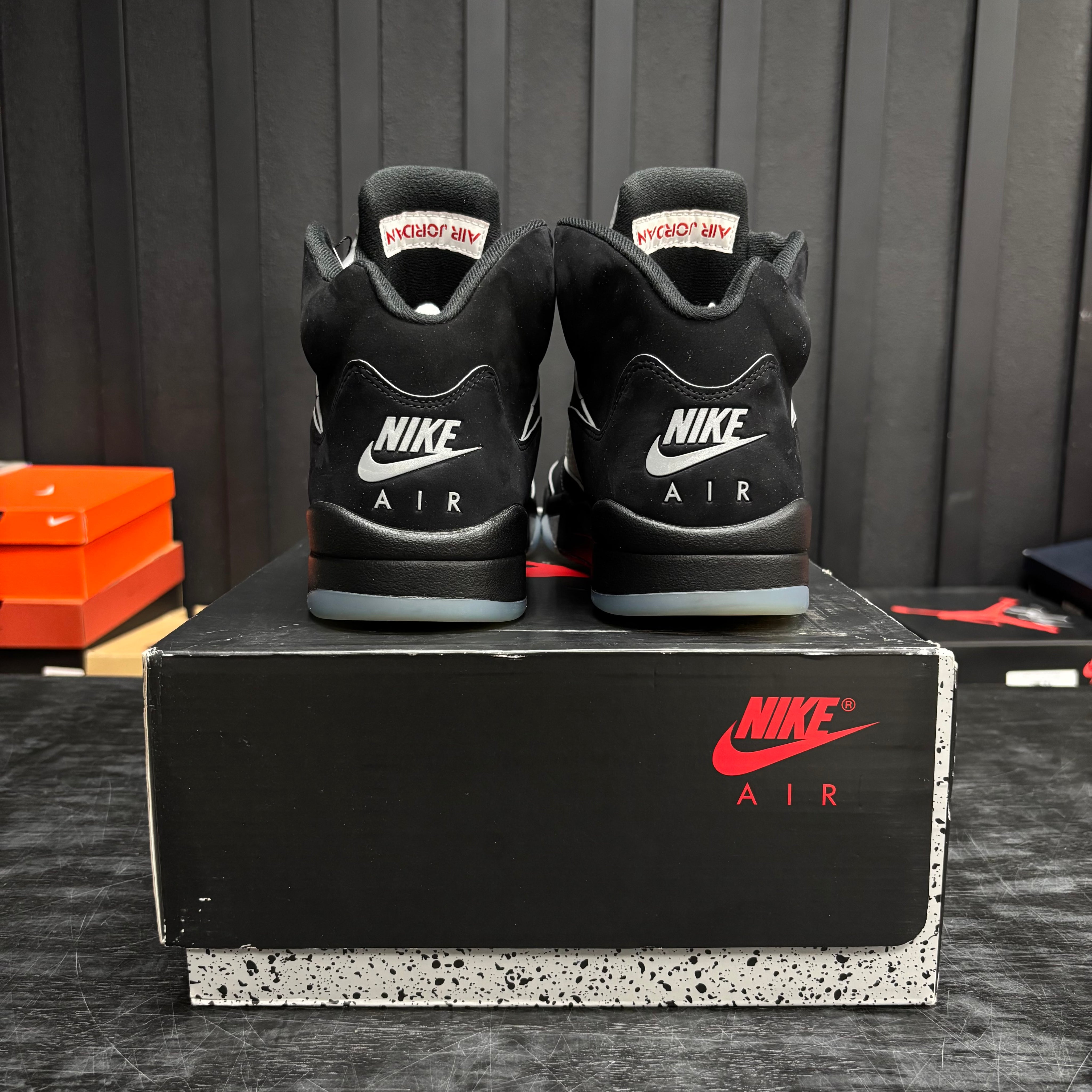 Jordan 5 Retro OG Black Metallic Reimagined - Used - 4685