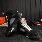Jordan 5 Retro OG Black Metallic Reimagined - Used - 4692