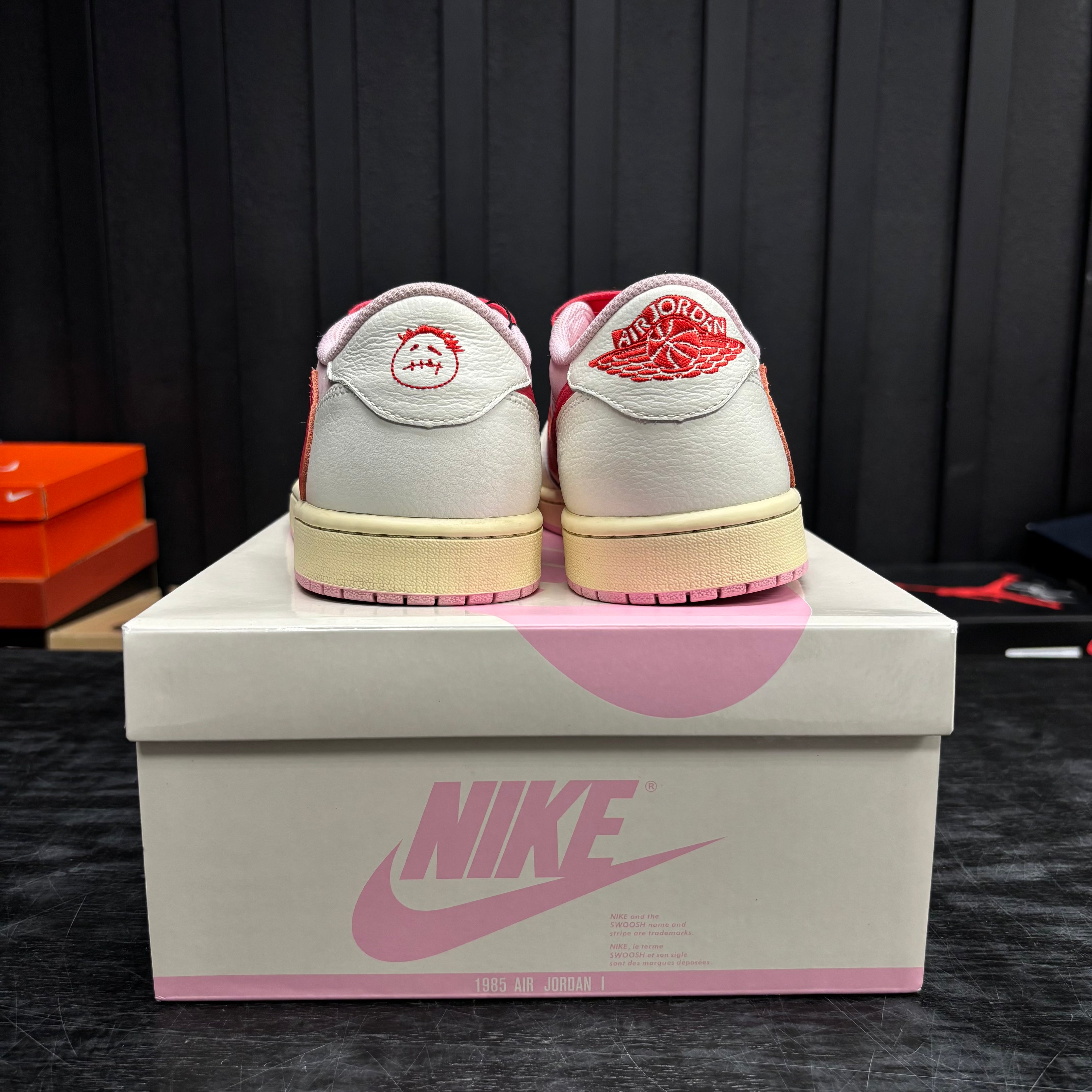 Jordan 1 Retro Low OG SP Travis Scott Sail Tropical Pink - Used - 4674