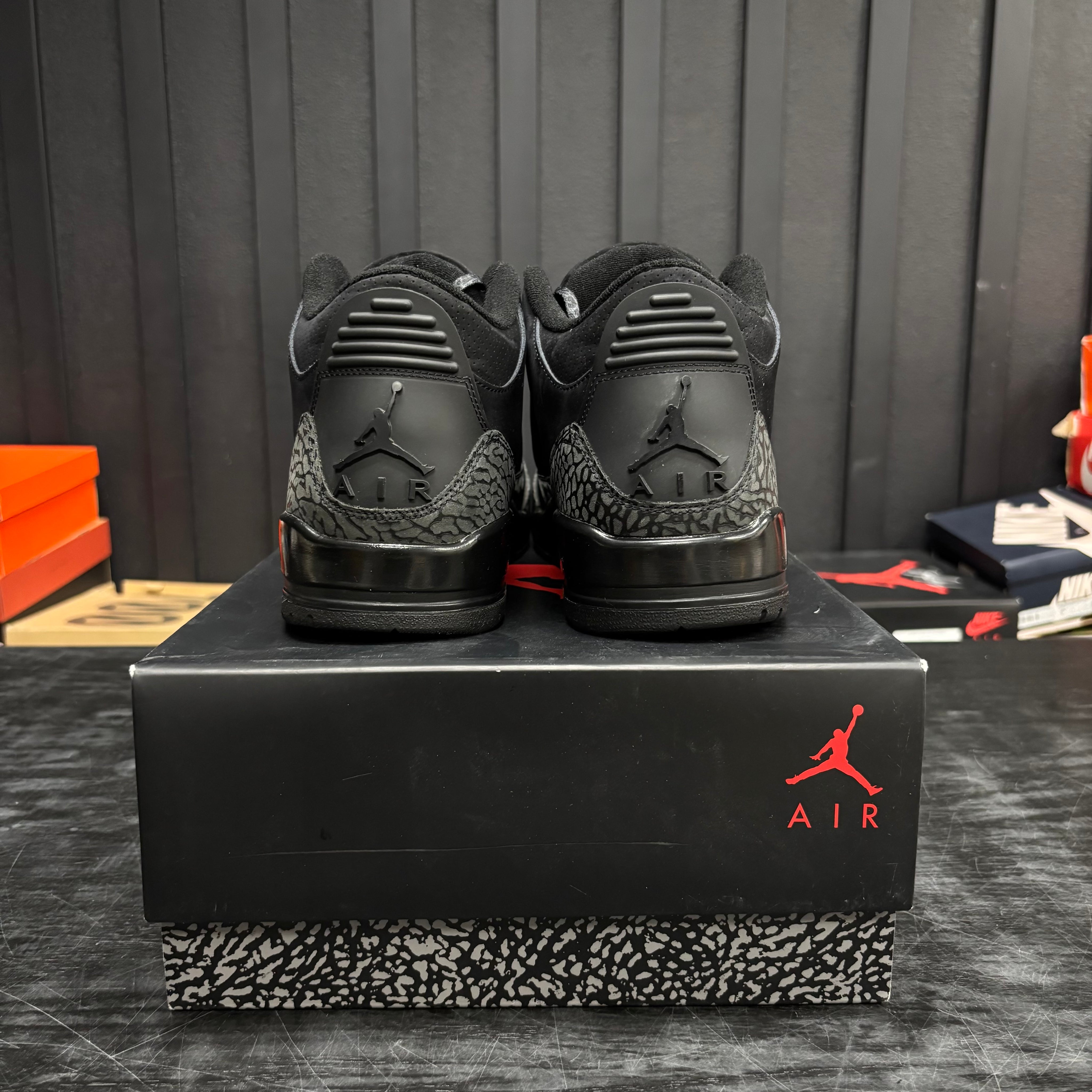 Jordan 3 Retro Black Cat (2025) - Used - 4690