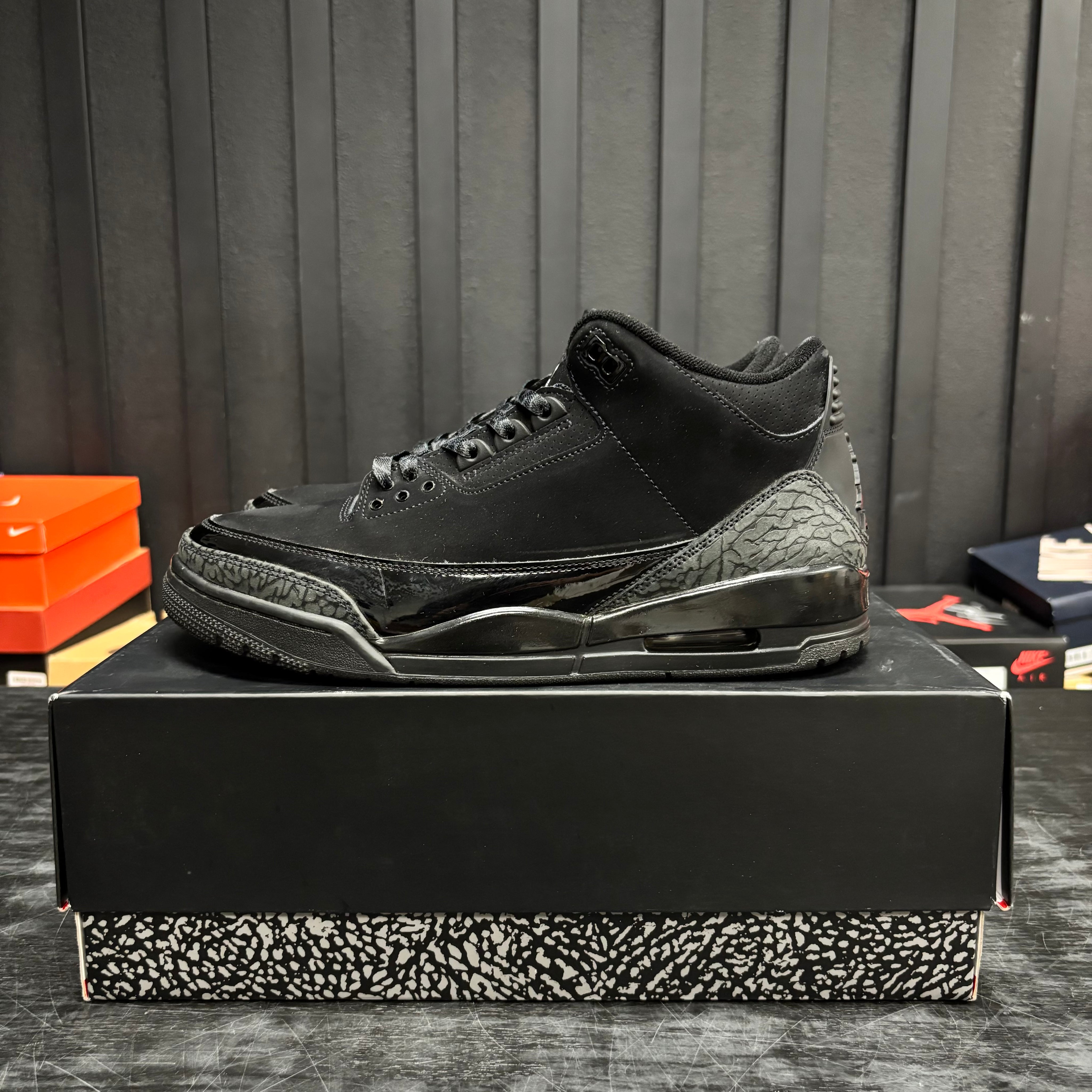 Jordan 3 Retro Black Cat (2025) - Used - 4690