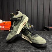 Jordan 4 Retro OG SP Undefeated (2025) - Used - 4700