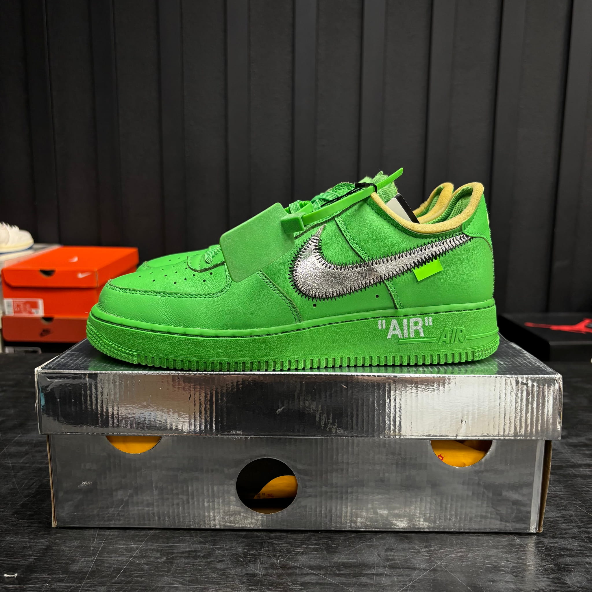 Nike Air Force 1 Low Off-White Brooklyn - Used - 4694