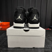 Jordan 4 Retro White Thunder - Used - 4696