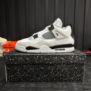 Jordan 4 Retro Military Black - Used - 4697