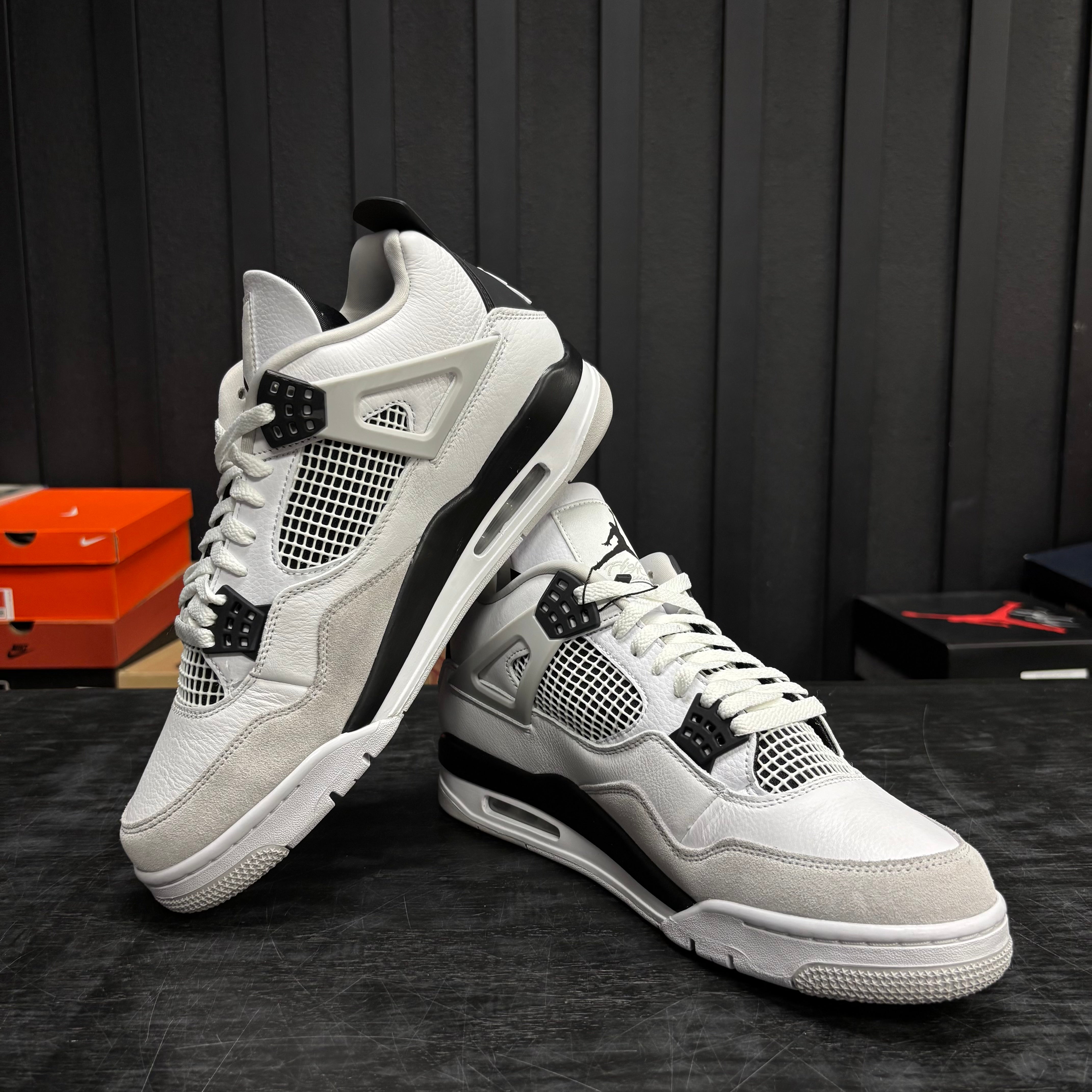Jordan 4 Retro Military Black - Used - 4697
