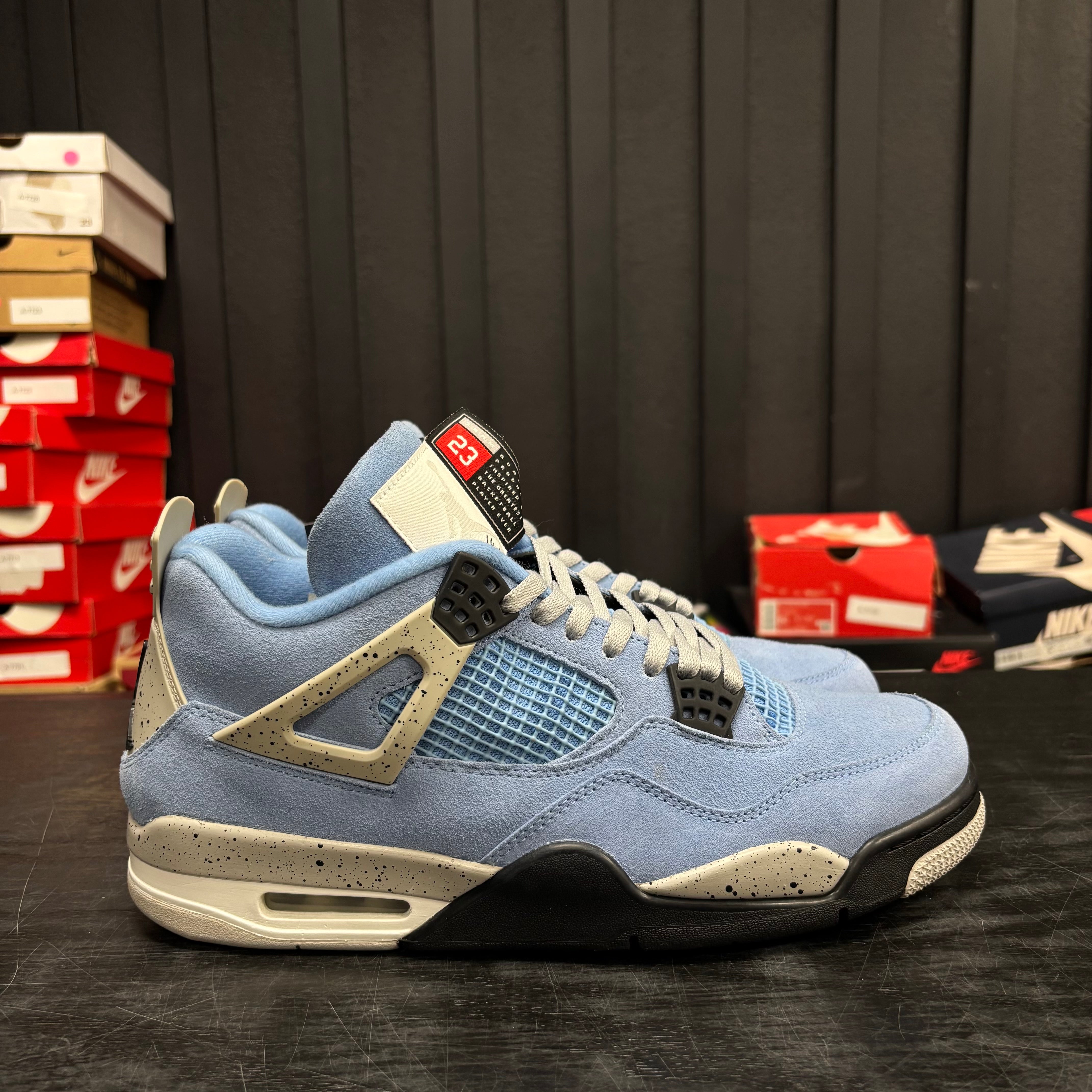 Jordan 4 Retro University Blue - Used - 4706