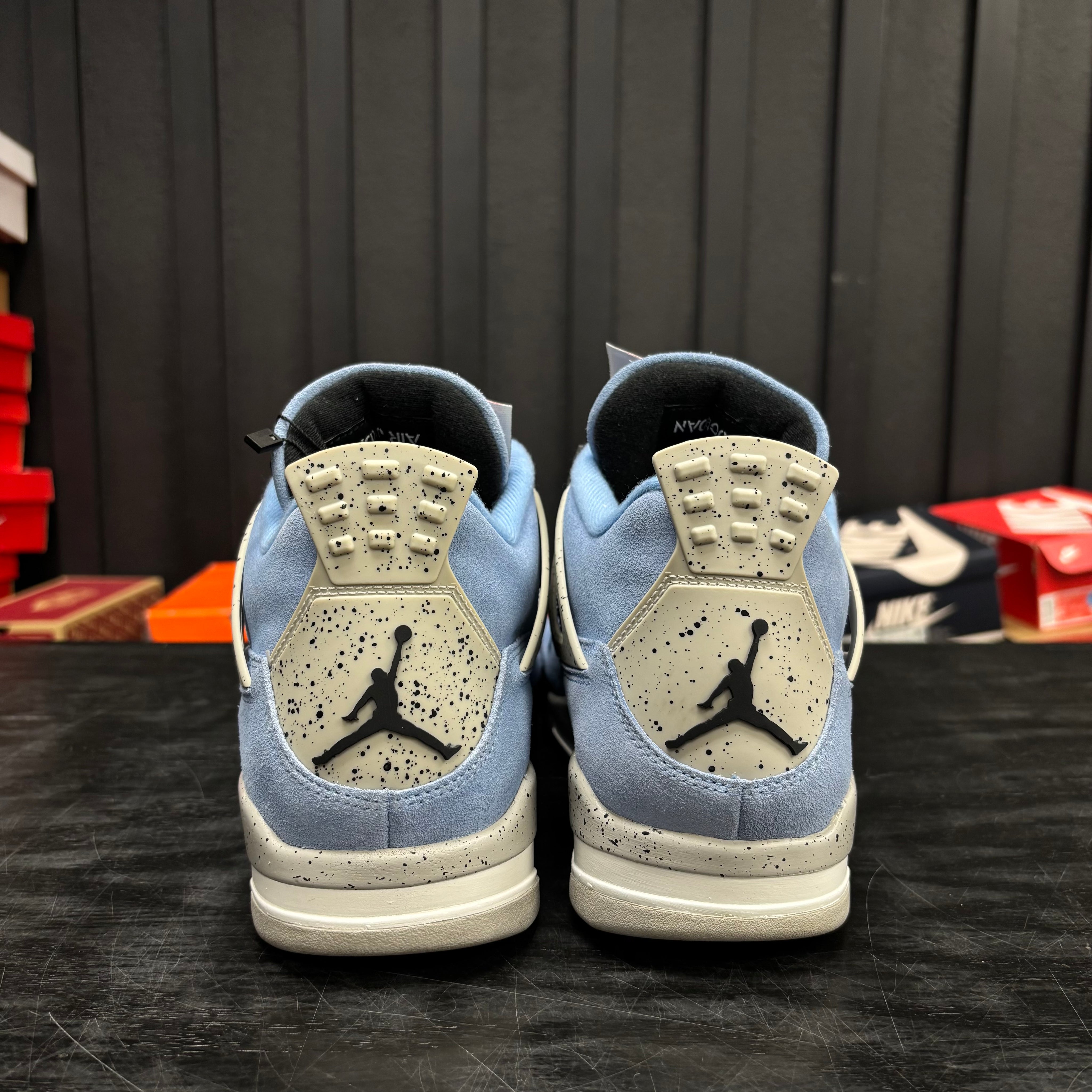 Jordan 4 Retro University Blue - Used - 4706