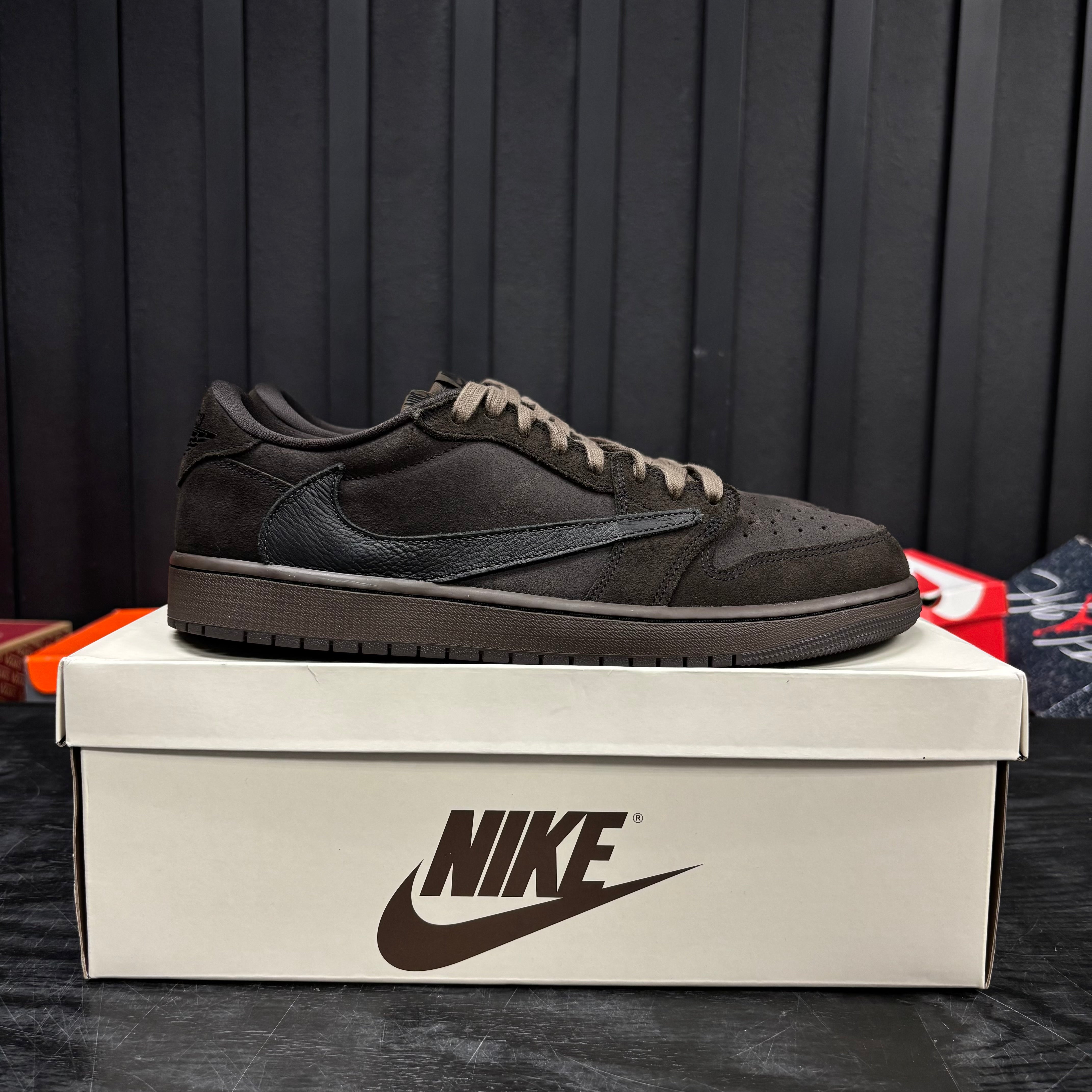 Jordan 1 Retro Low OG SP Travis Scott Velvet Brown - Used - 4702